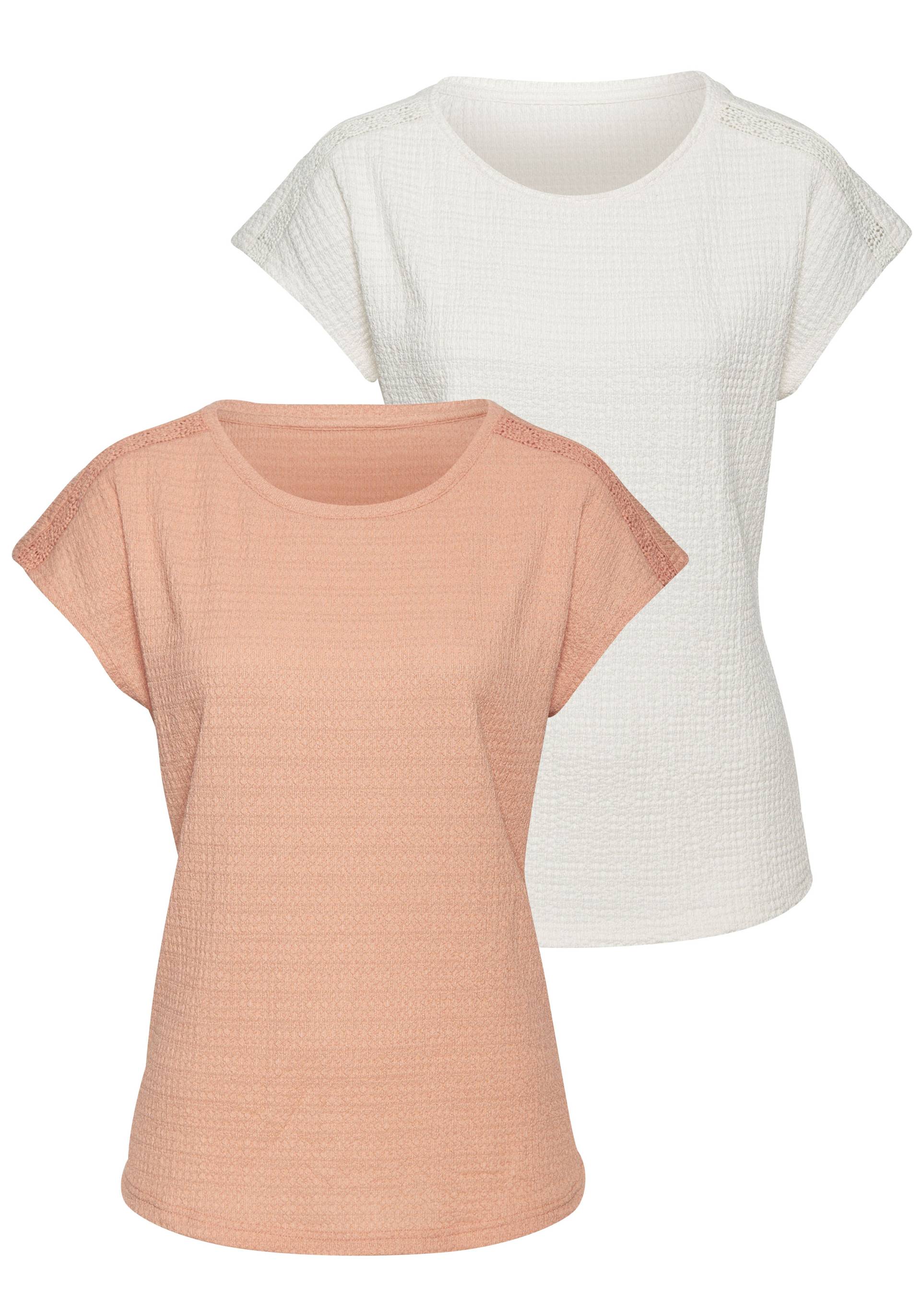 Vivance Kurzarmshirt »mit dekorativem Häkeleinsatz«, (2er-Pack), aus bügelfreier Crêpe-Qualität Vivance Kurzarmshirt »mit dekorativem Häkeleinsatz«, (2er-Pack), aus bügelfreier Crêpe-Qualität von Vivance