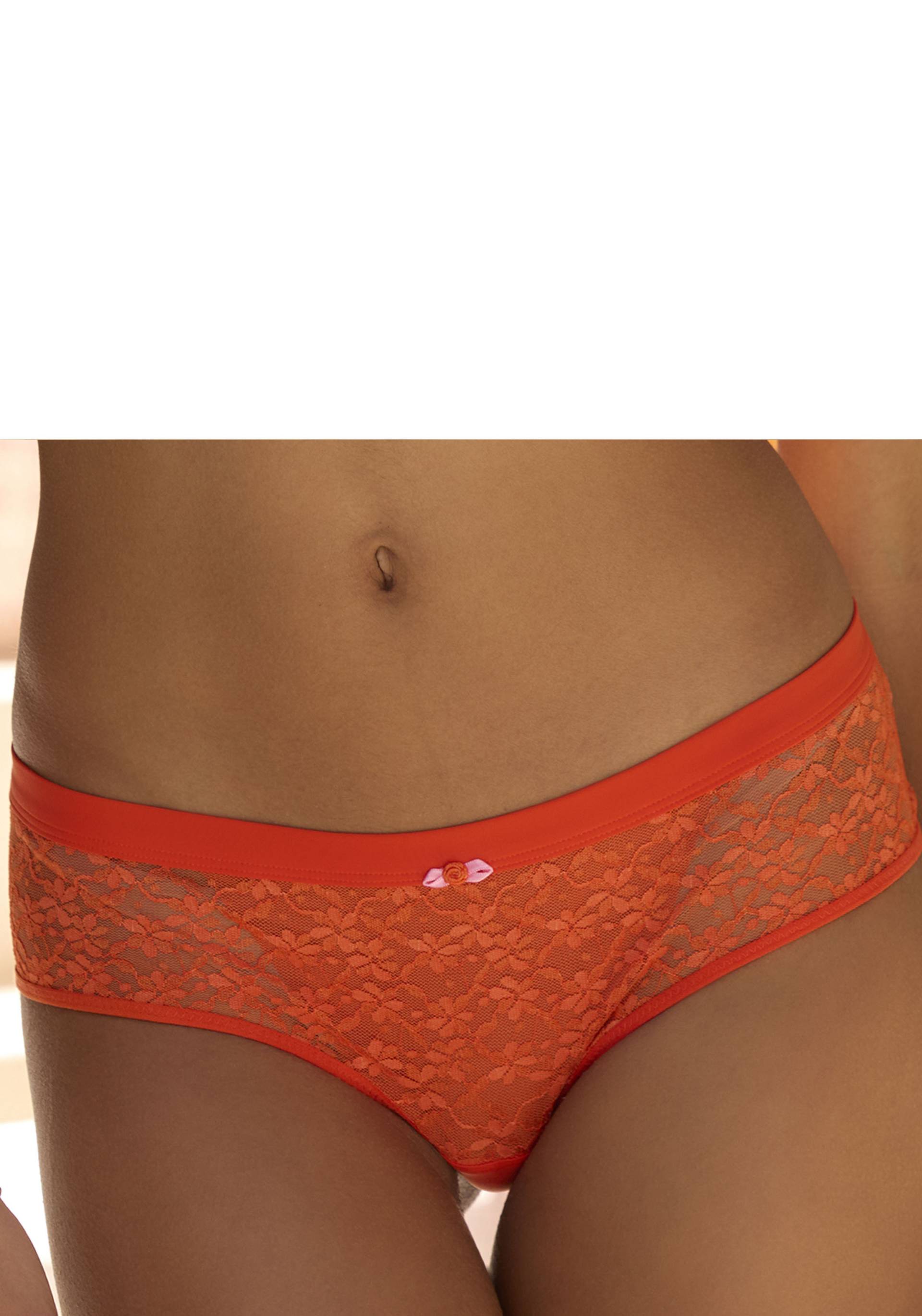 Vivance Stringpanty, aus zarter Spitze in blumiger Optik mit hübschem Zierdetail, Dessous Vivance Stringpanty, aus zarter Spitze in blumiger Optik mit hübschem Zierdetail, Dessous von Vivance