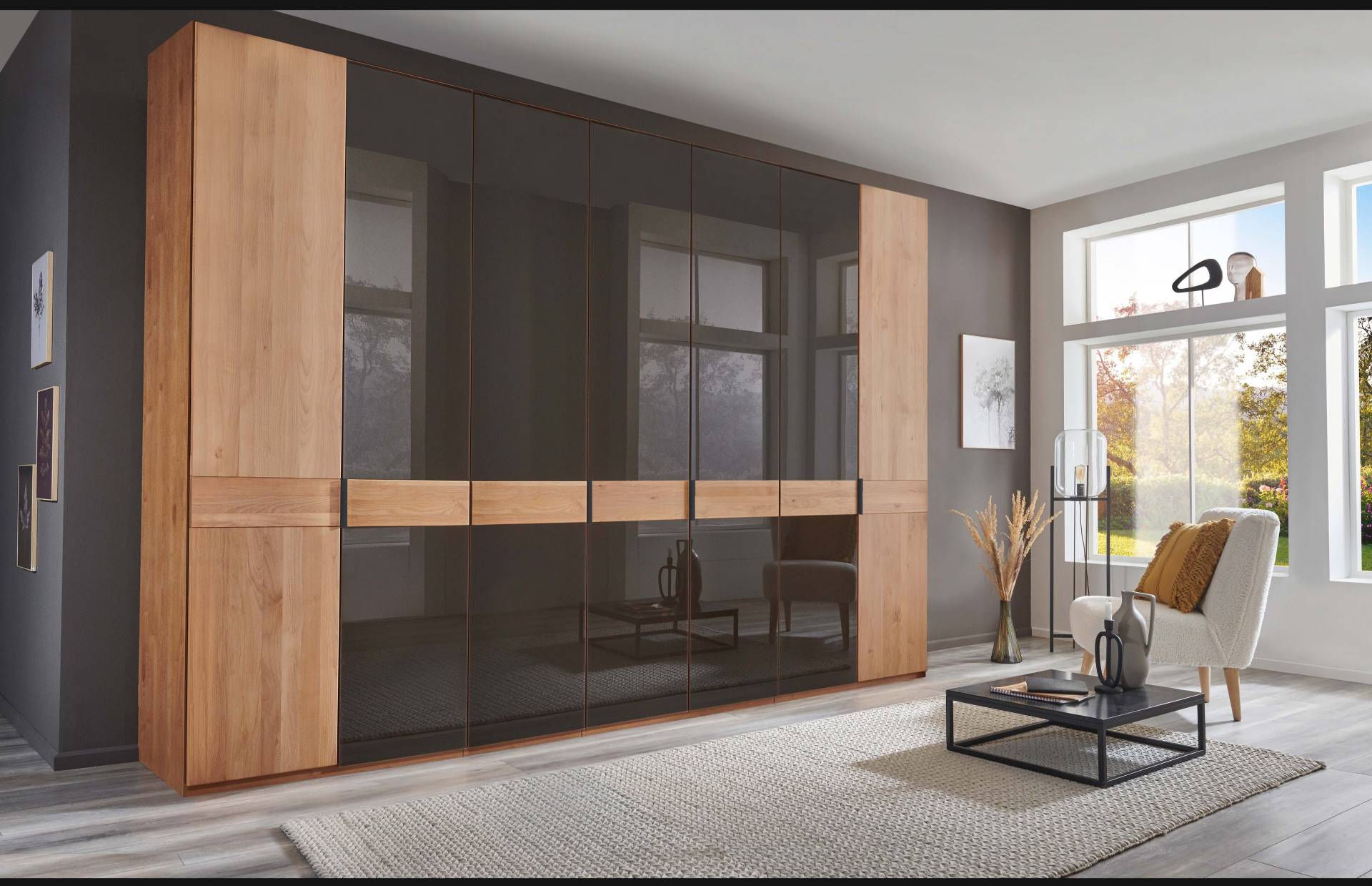 WIEMANN Drehtürenschrank »Cardiff, Massivholztüren in Kombination mit Glas- oder Spiegeltüren«, (4 Breiten, 2 Höhen 216/236cm auswählbar), hochwertiges Design in langlebiger Qualität, viel Stauraum von WIEMANN