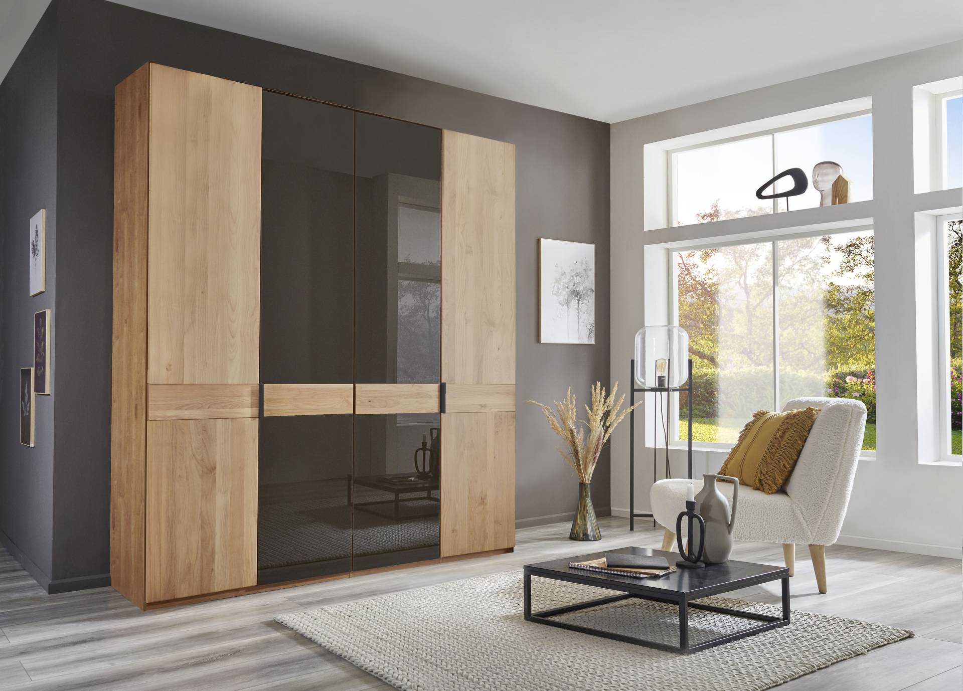WIEMANN Drehtürenschrank »Cardiff, Massivholztüren in Kombination mit Glas- oder Spiegeltüren«, (4 Breiten, 2 Höhen 216/236cm auswählbar), hochwertiges Design in langlebiger Qualität, viel Stauraum von WIEMANN
