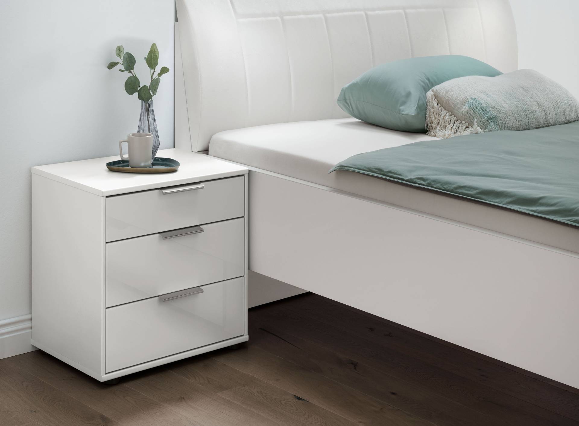 WIEMANN Nachtkonsole »Monaco, Made in Germany, in erstklassiger Qualität,«, mit widerstandsfähiger Glasfront, vormontiert WIEMANN Nachtkonsole »Monaco, Made in Germany, in erstklassiger Qualität,«, mit widerstandsfähiger Glasfront, vormontiert von WIEMANN