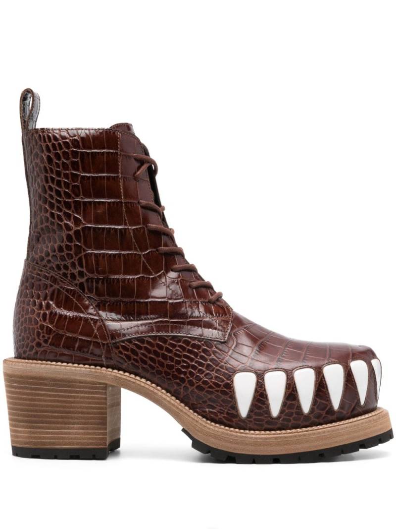 Walter Van Beirendonck 75mm crocodile-embossed effect leather boots - Brown von Walter Van Beirendonck