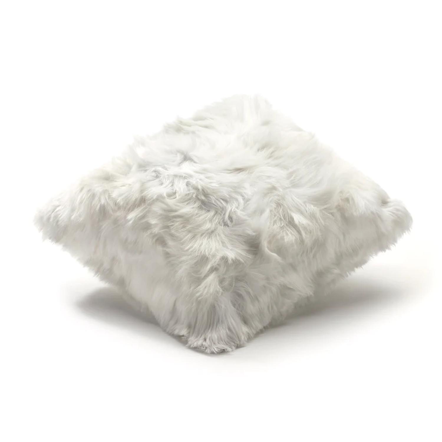Kissen Mia, Grösse l. 50 x b. 50 cm, Ausführung double-sided, Farbe pearl white von Weich Couture Alpaca