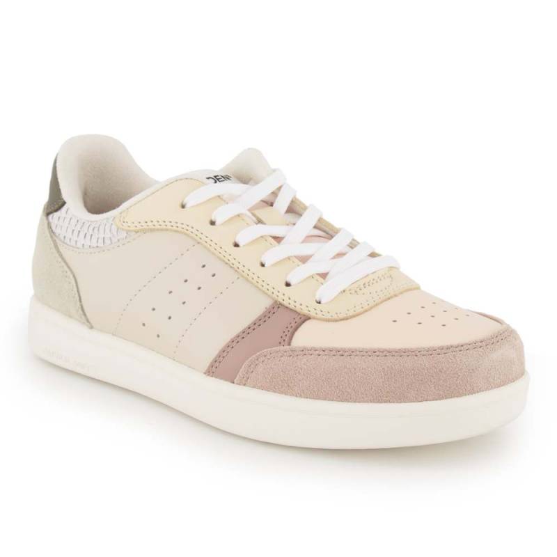 Woden, Sneaker von Woden