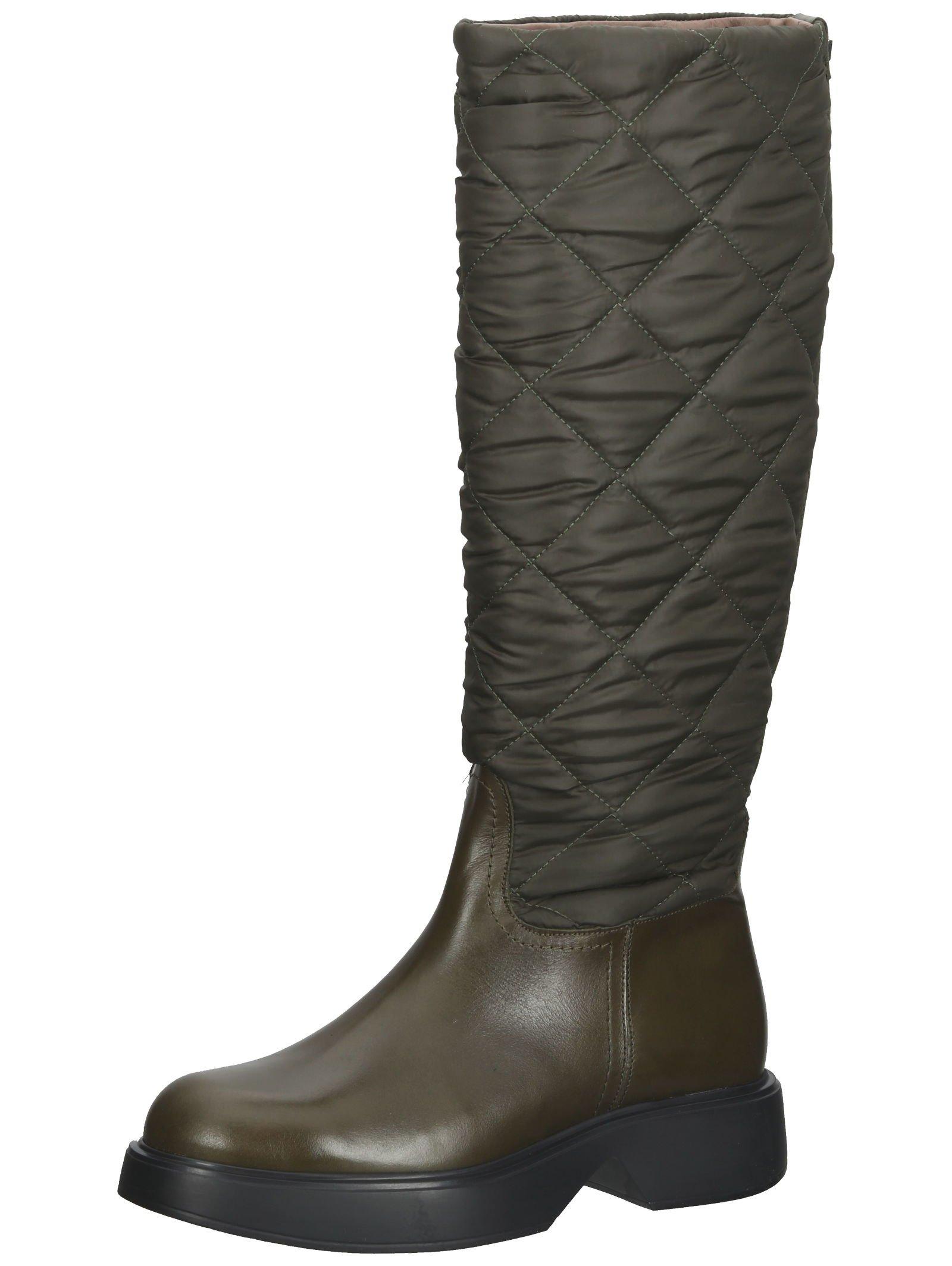 Stiefel B-8202 Damen Olivegrün 38 von Wonders