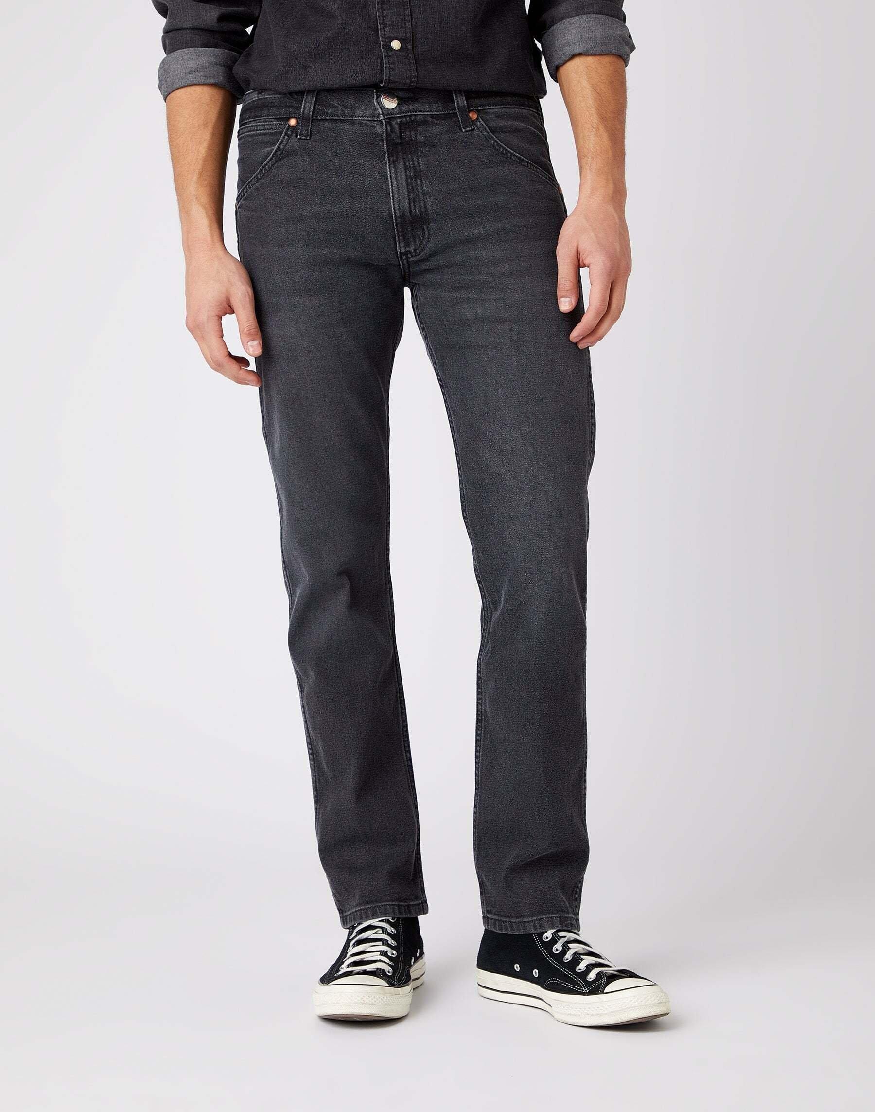 Jeans Slim Fit 11mwz Herren Schwarz L34/W30 von Wrangler