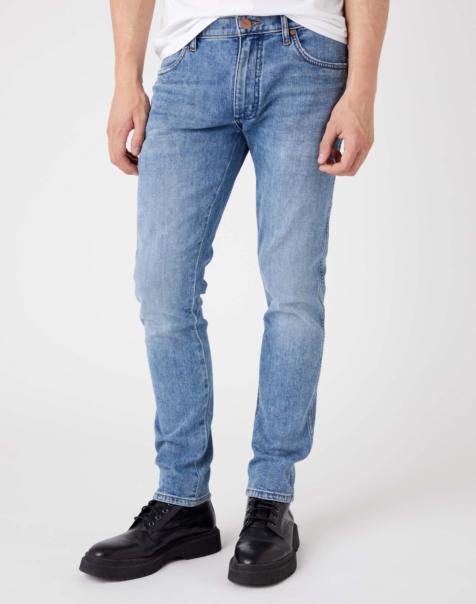 Jeans Slim Fit Larston Damen Blau Denim L32/W29 von Wrangler