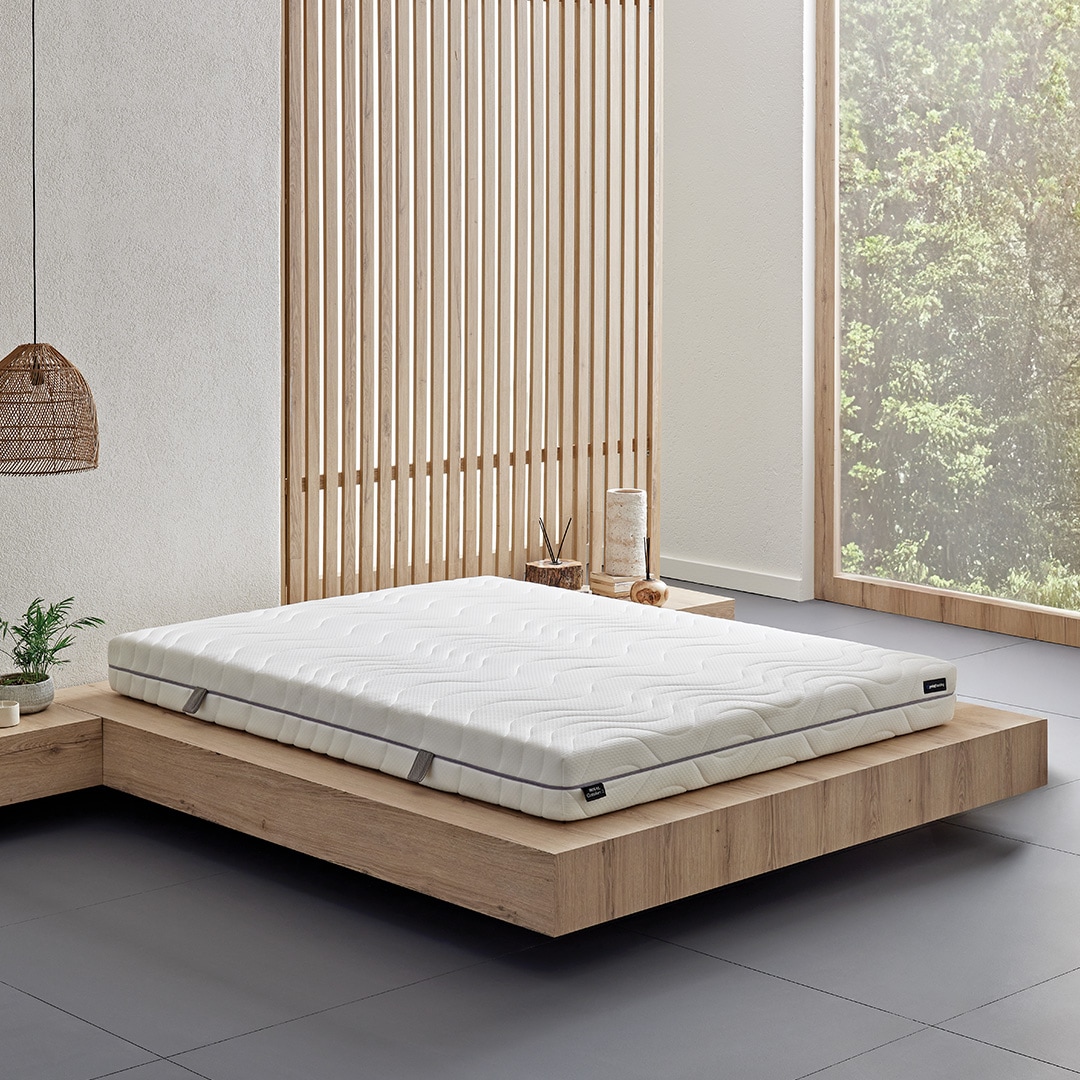 Yatas Bedding Komfortschaummatratze »Royal Comfort 7 Slim, Matratze 90x200, 140x200 cm & weitere Grössen«, 18 cm hoch, Raumgewicht: 28 kg/m³, (1 St., 1-tlg.), 7-Zonen, H3, wendbar ergonomisch, atmungsaktiv von Yatas Bedding