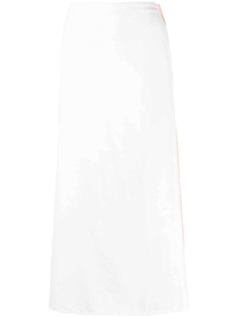 Yohji Yamamoto Pre-Owned 2000s logo-tape midi skirt - White von Yohji Yamamoto Pre-Owned