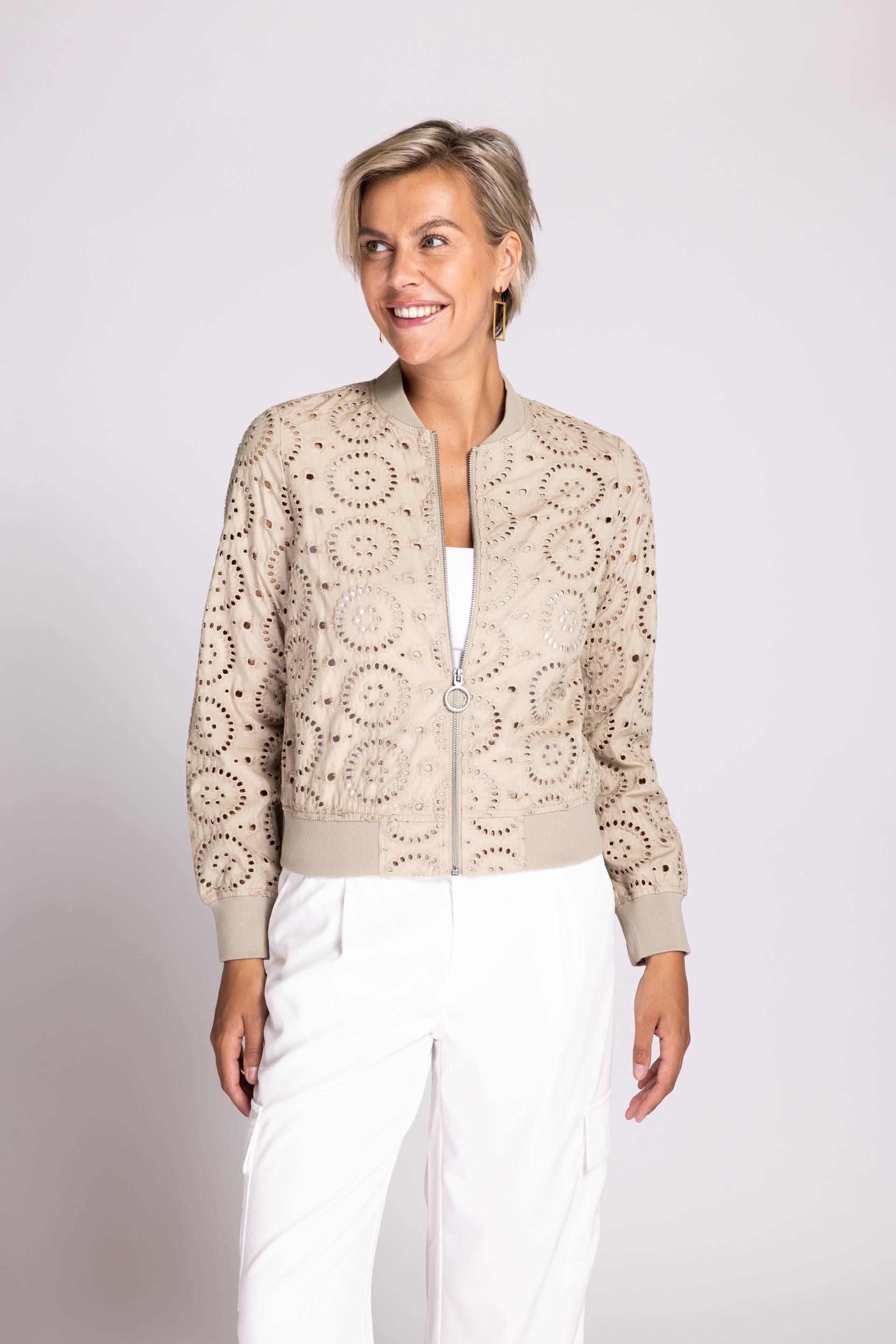 Zhrill Blouson, in Unifarbe von Zhrill