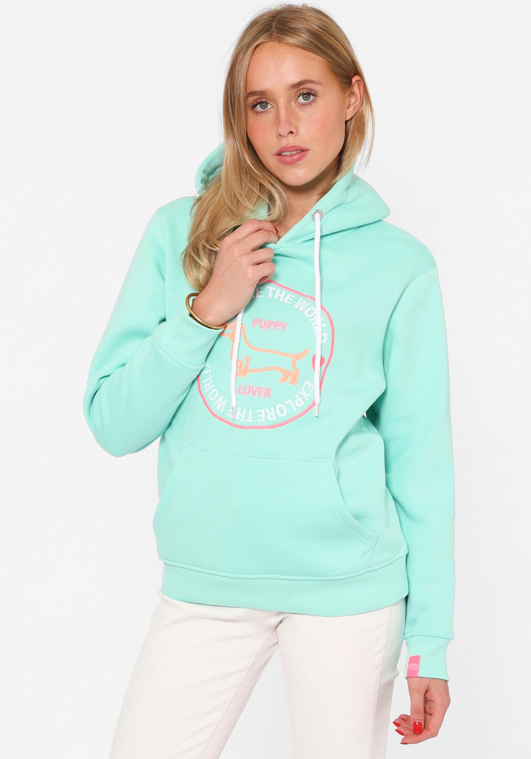 Zwillingsherz Hoodie »"Explore the World"«, mit "Puppy Lover" Aufschrift und aufgestickten Hundemotiv mit Herzen Zwillingsherz Hoodie »"Explore the World"«, mit "Puppy Lover" Aufschrift und aufgestickten Hundemotiv mit Herzen von Zwillingsherz