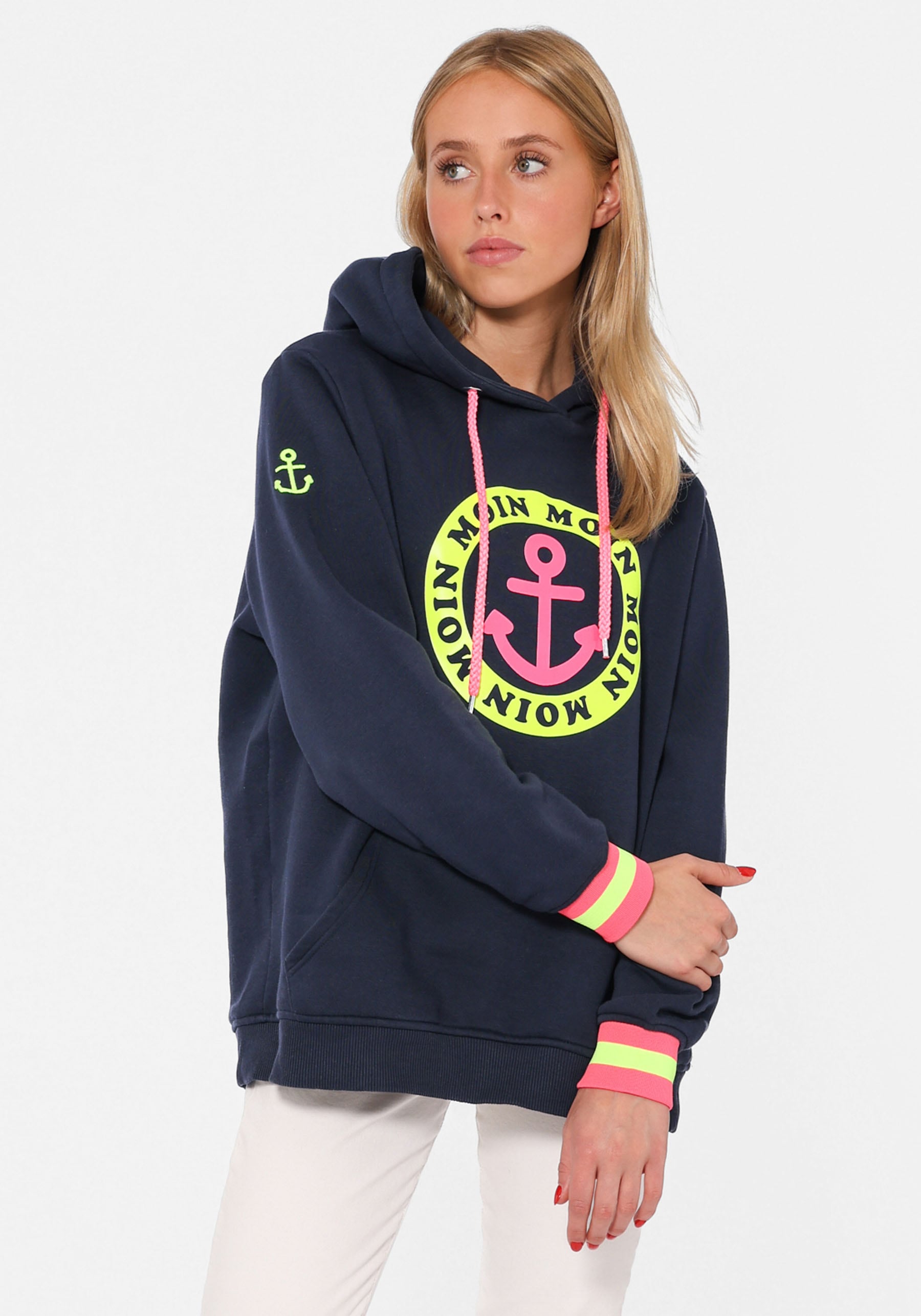 Zwillingsherz Hoodie, mit Aufschrift Moin und Anker in Neonfarben Zwillingsherz Hoodie, mit Aufschrift Moin und Anker in Neonfarben von Zwillingsherz