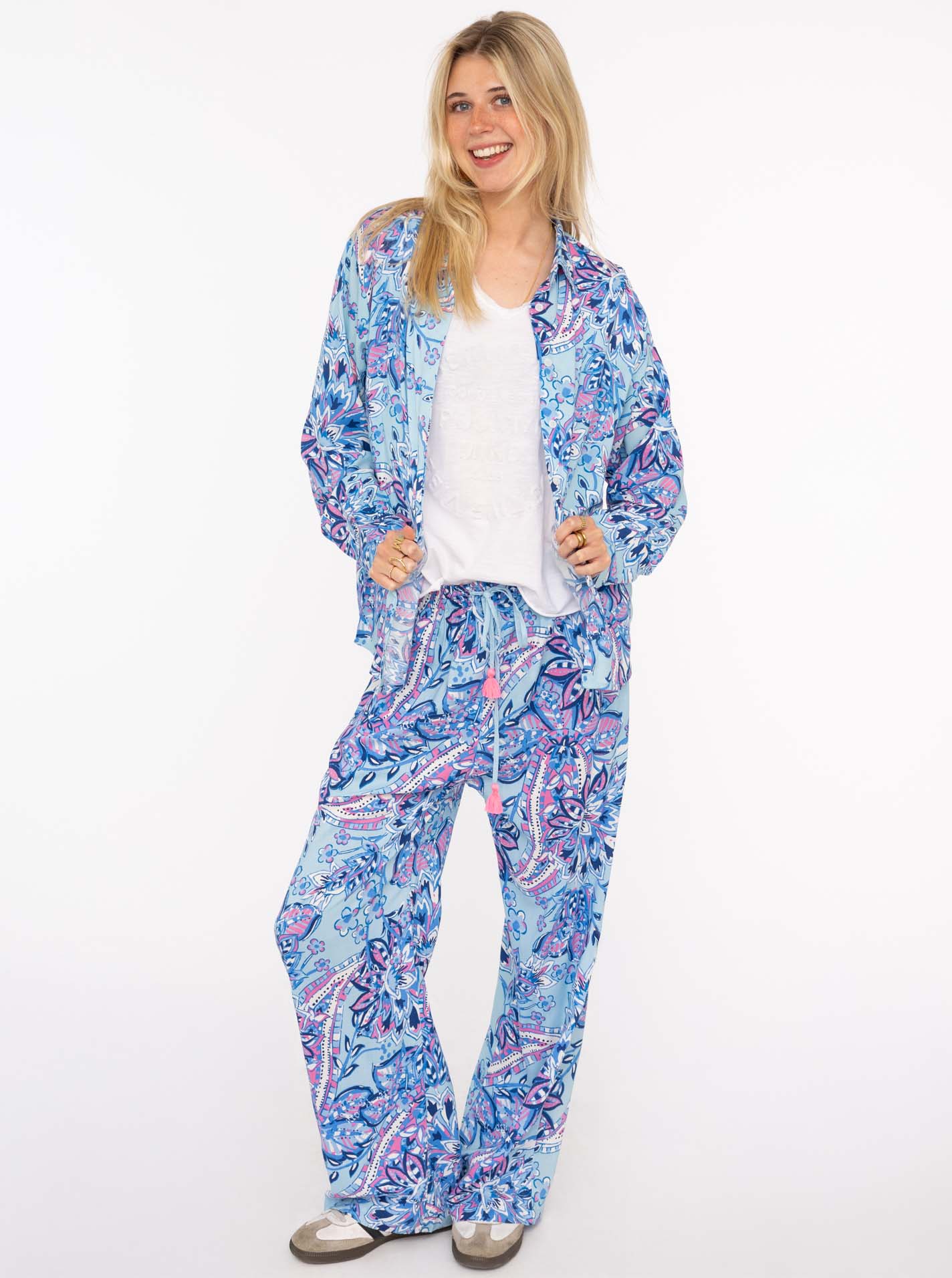 Zwillingsherz Shirtbluse »"Happy Paisley"«, mit blauem Paisley Muster Zwillingsherz Shirtbluse »"Happy Paisley"«, mit blauem Paisley Muster von Zwillingsherz