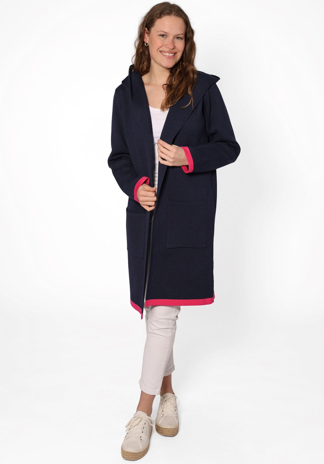 Zwillingsherz Strickjacke »"Mona"«, mit kontrastfarbenem Hingucker-Besatz von Zwillingsherz