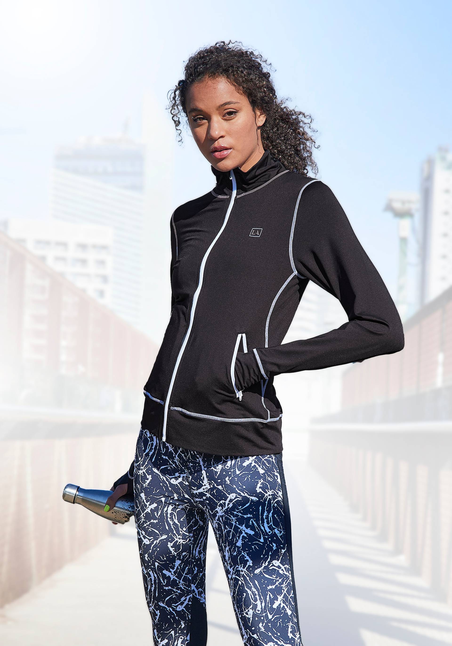 LASCANA ACTIVE Trainingsjacke »-Sportjacke Black Marble« von LASCANA ACTIVE