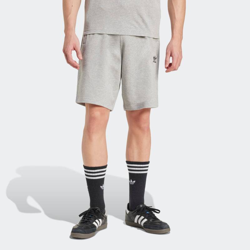 adidas Originals Shorts »ESS SHO«, (1 tlg.), Essential Sweat Shorts mit Logo, aus weichem French-Terry Material von adidas Originals