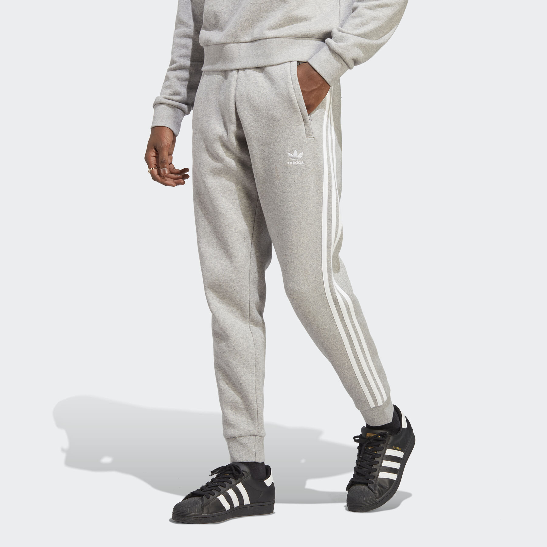 adidas Originals Sporthose »ADICOLOR CLASSICS 3STREIFEN HOSE«, (1 tlg.), Klassische Adicolor drei Streifen Jogginghose von adidas Originals