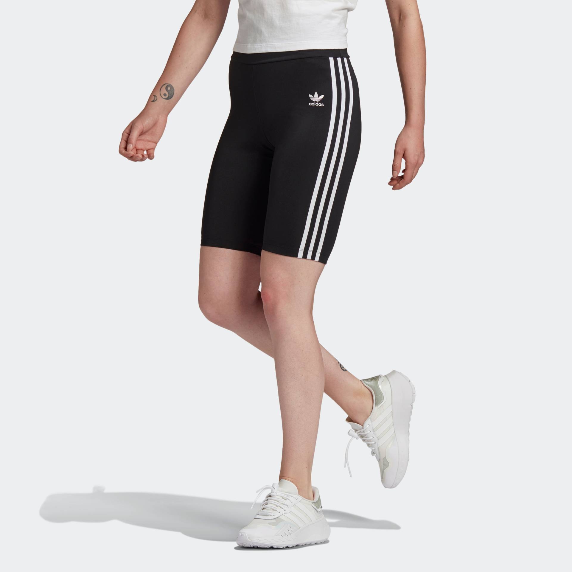 adidas Originals Sporthose »ADICOLOR CLASSICS HIGH-WAISTED RADLERHOSE«, (1 tlg.) von adidas Originals