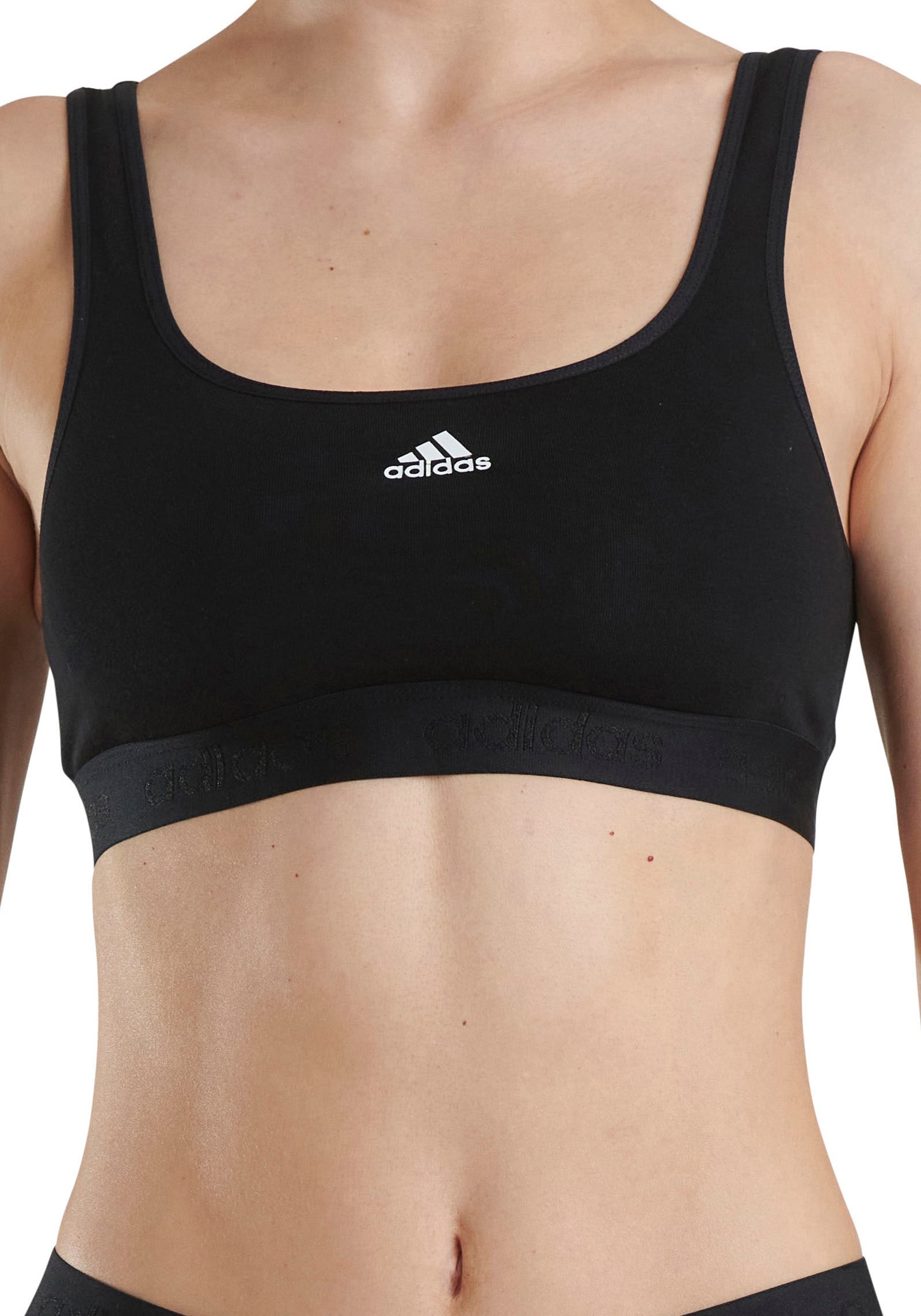 adidas Sportswear Bustier »"Smart Cotton"«, mit verbesserter Atmungsaktivität, Cut-outs am Rücken von adidas Sportswear