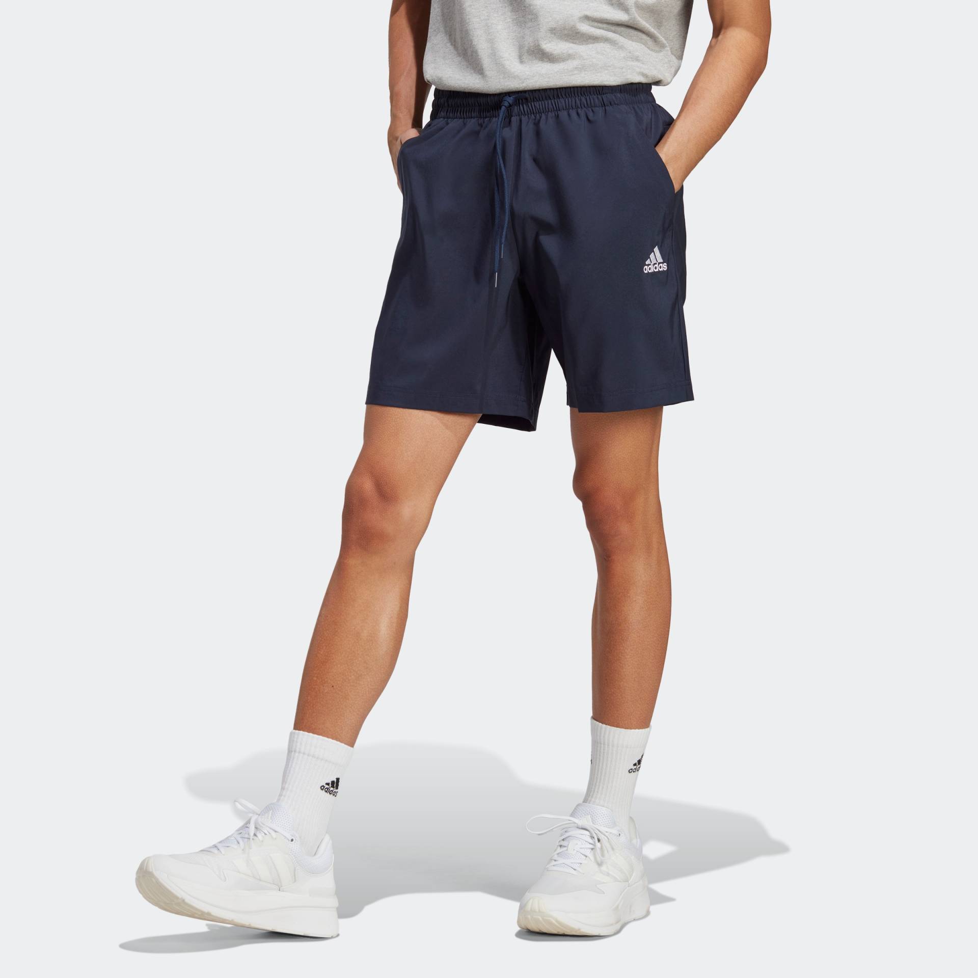 adidas Sportswear Shorts »M SL CHELSEA«, (1 tlg.) adidas Sportswear Shorts »M SL CHELSEA«, (1 tlg.) von adidas Sportswear