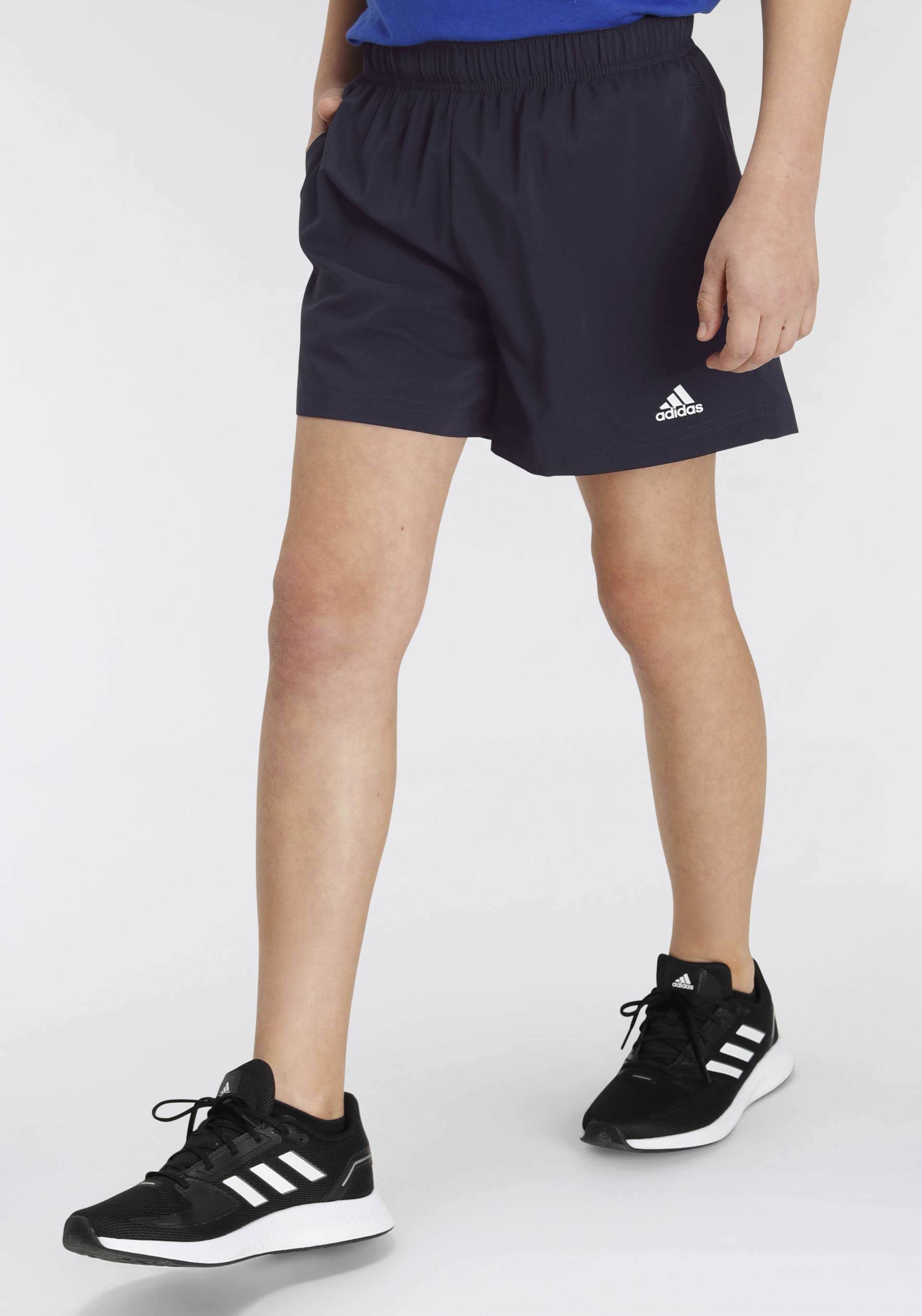 adidas Sportswear Shorts »ESSENTIALS SMALL LOGO CHELSEA«, (1 tlg.) von adidas Sportswear