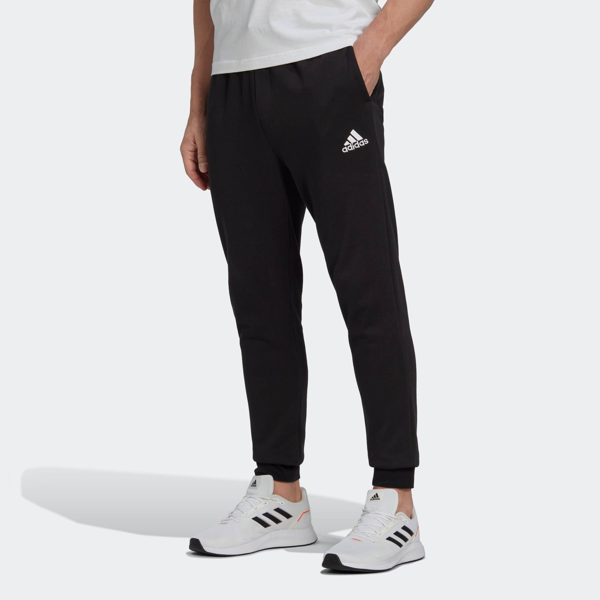 adidas Sportswear Sporthose »ESSENTIALS FLEECE REGULAR TAPERED HOSE«, (1 tlg.) von adidas Sportswear