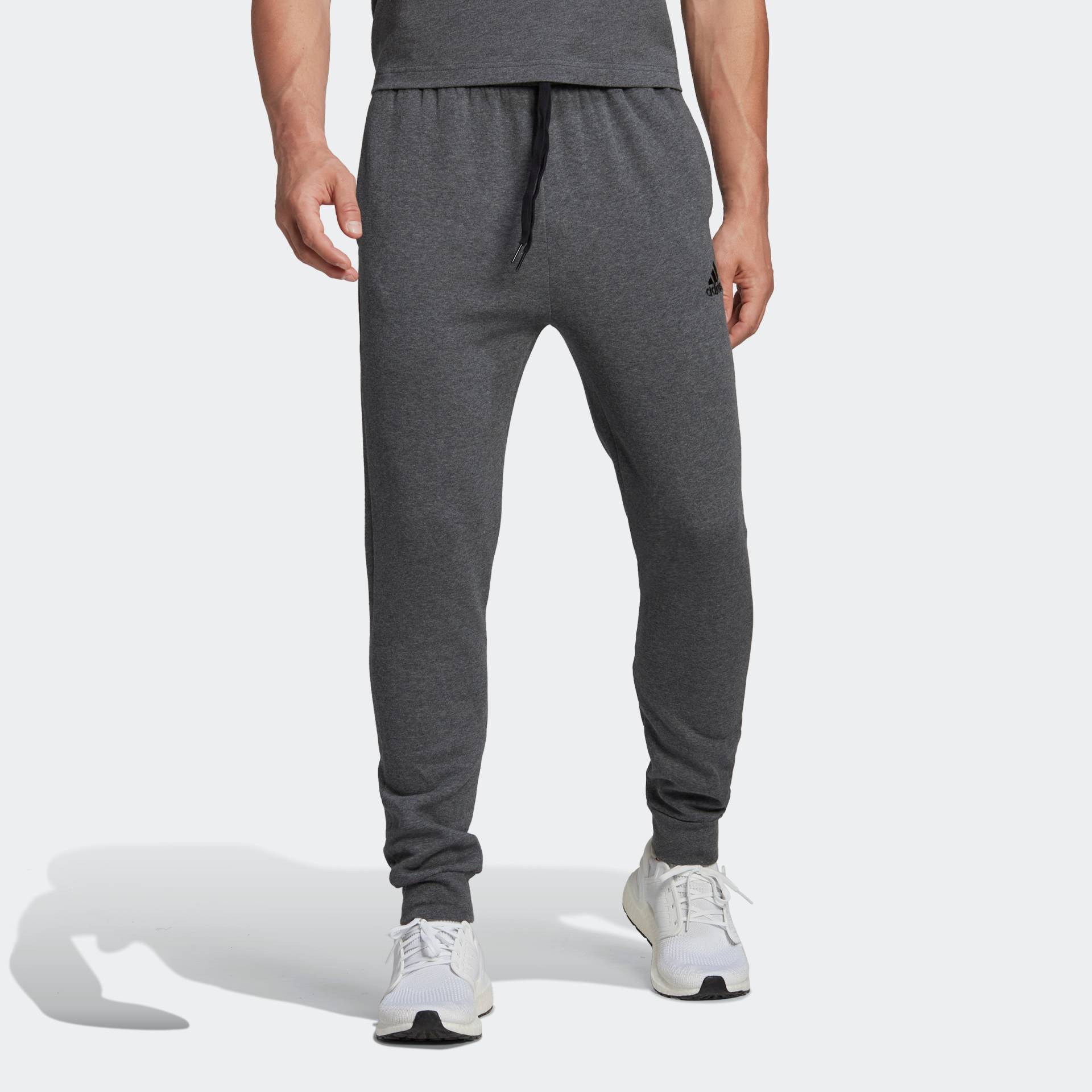 adidas Sportswear Sporthose »ESSENTIALS FLEECE REGULAR TAPERED HOSE«, (1 tlg.) von adidas Sportswear