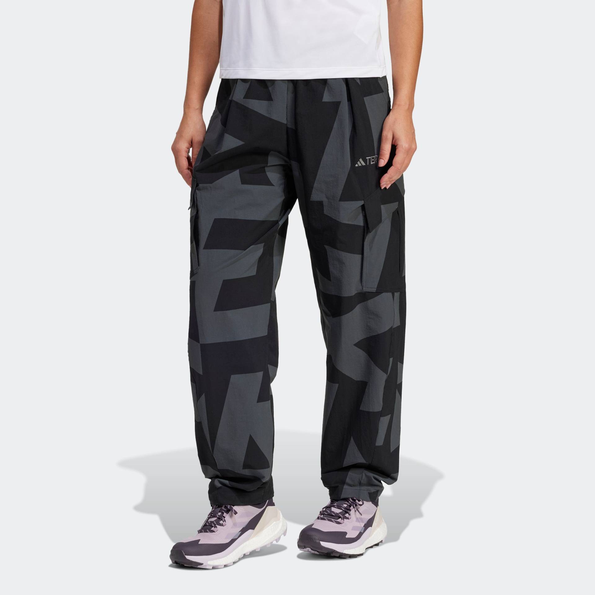 adidas TERREX Outdoorhose »W CARGO AOP P«, (1 tlg.) von adidas TERREX