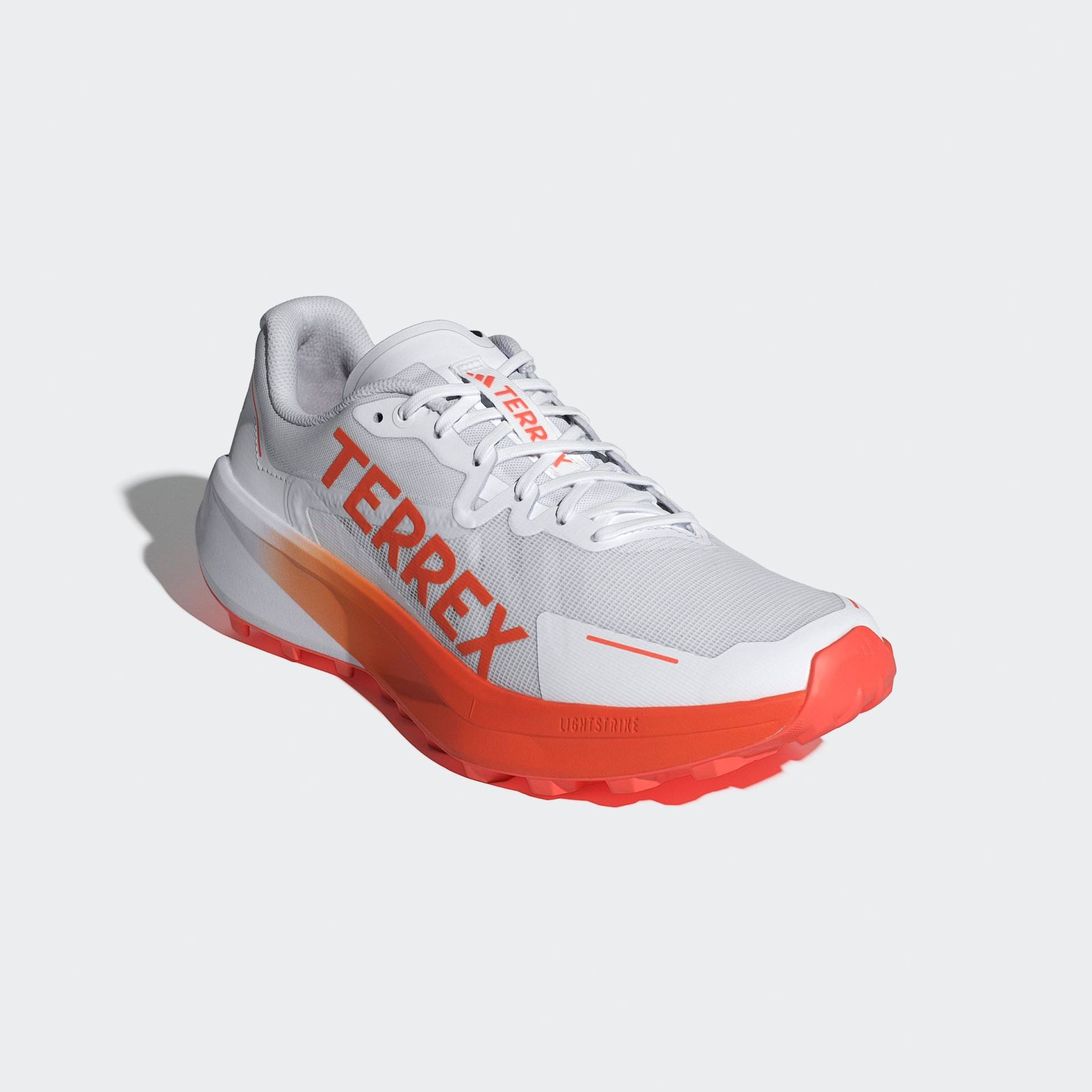 adidas TERREX Trailrunningschuh »TERREX AGRAVIC 3 TRAILRUNNING« adidas TERREX Trailrunningschuh »TERREX AGRAVIC 3 TRAILRUNNING« von adidas Terrex