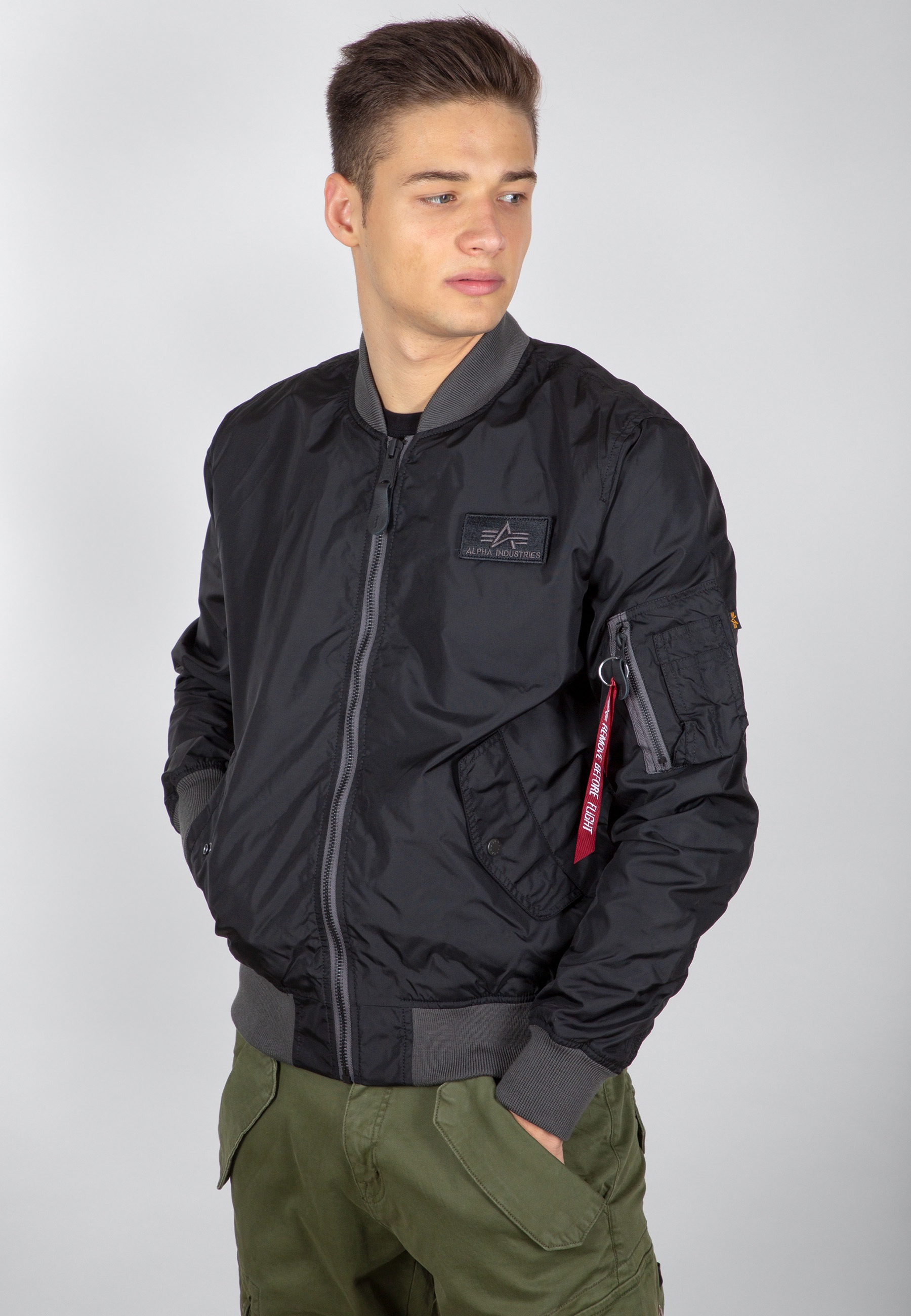 Alpha Industries Bomberjacke »Alpha Industries Men - Bomber Jackets MA-1 TTC Two Tone Contrast« Alpha Industries Bomberjacke »Alpha Industries Men - Bomber Jackets MA-1 TTC Two Tone Contrast« von alpha industries