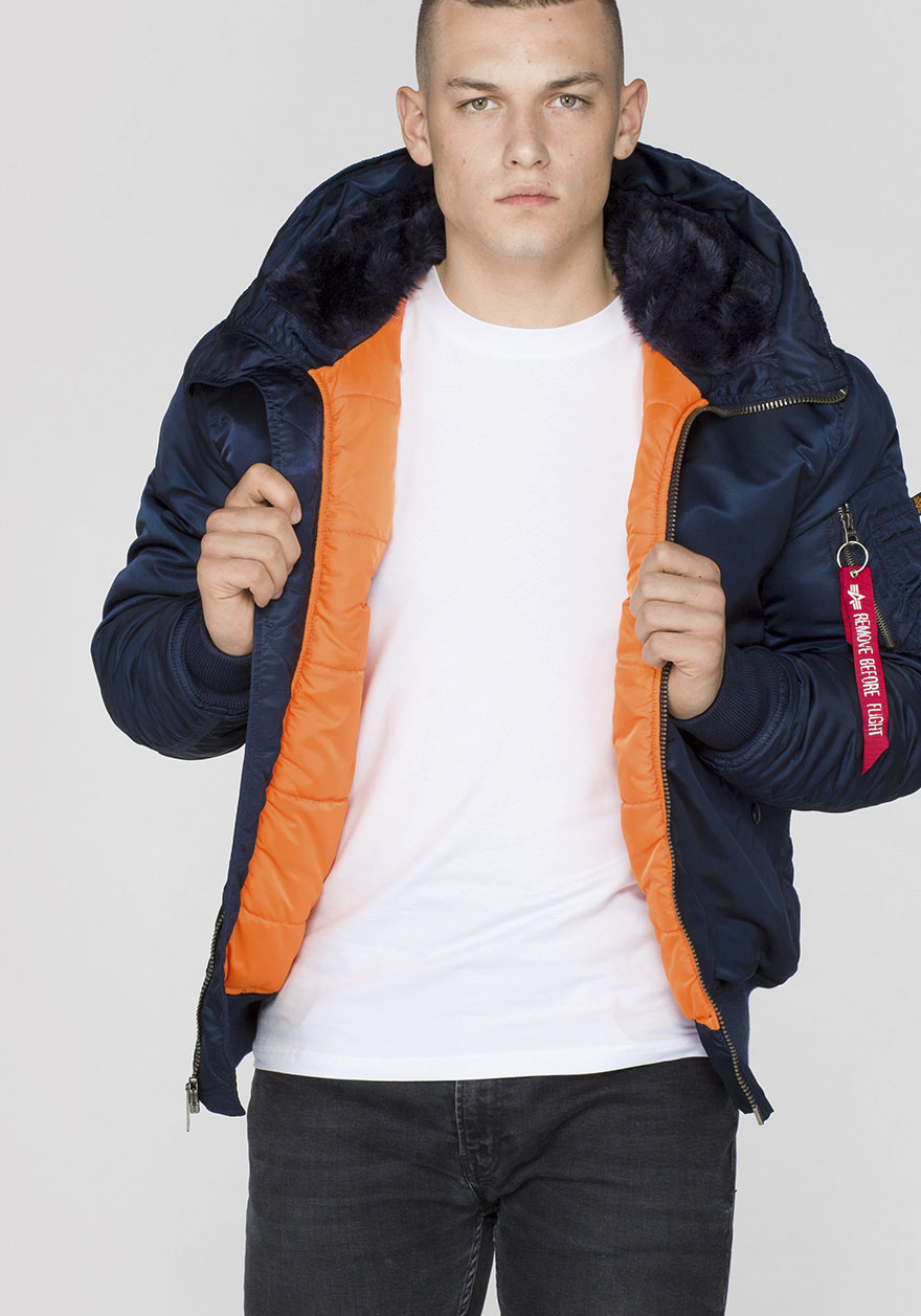 Alpha Industries Bomberjacke »MA-1 HOODED«, mit Kapuze von alpha industries