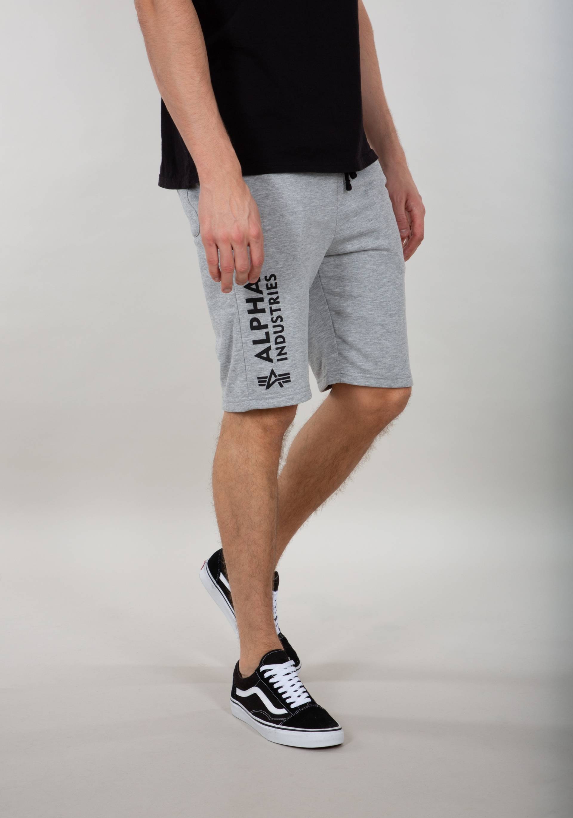 Alpha Industries Sweatshorts »ALPHA INDUSTRIES Men - Shorts Basic Short AI« von alpha industries