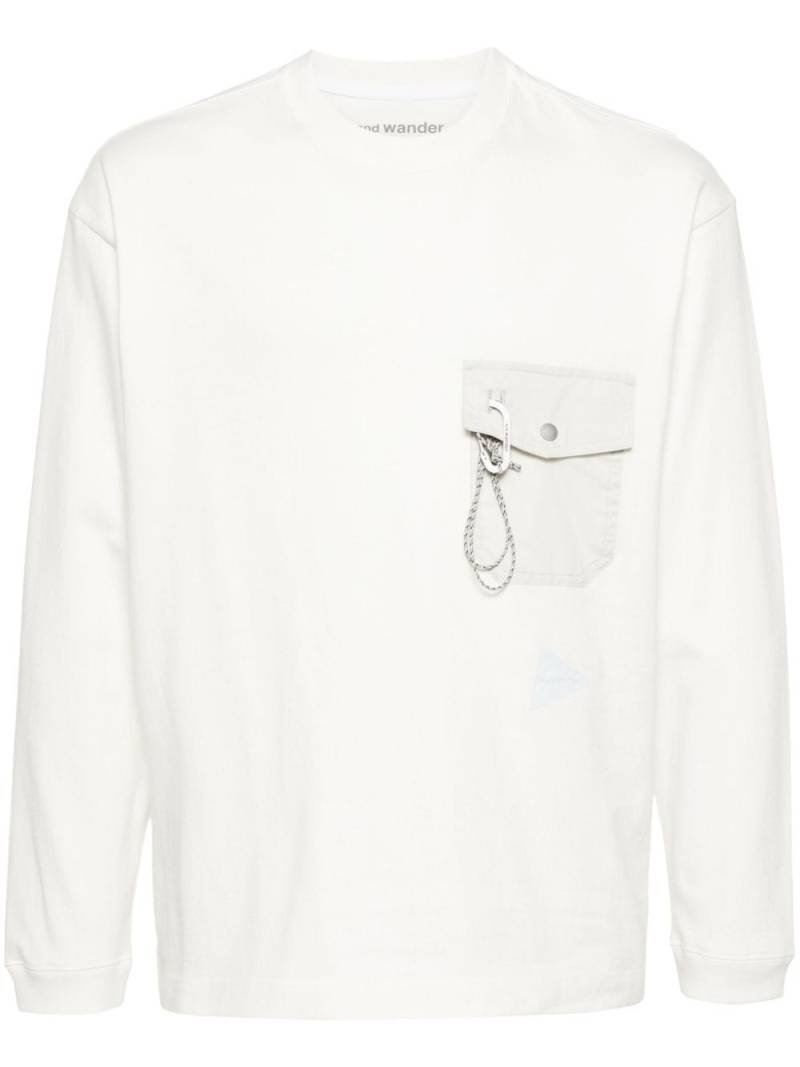 and Wander flap-pocket cotton T-shirt - White von and Wander