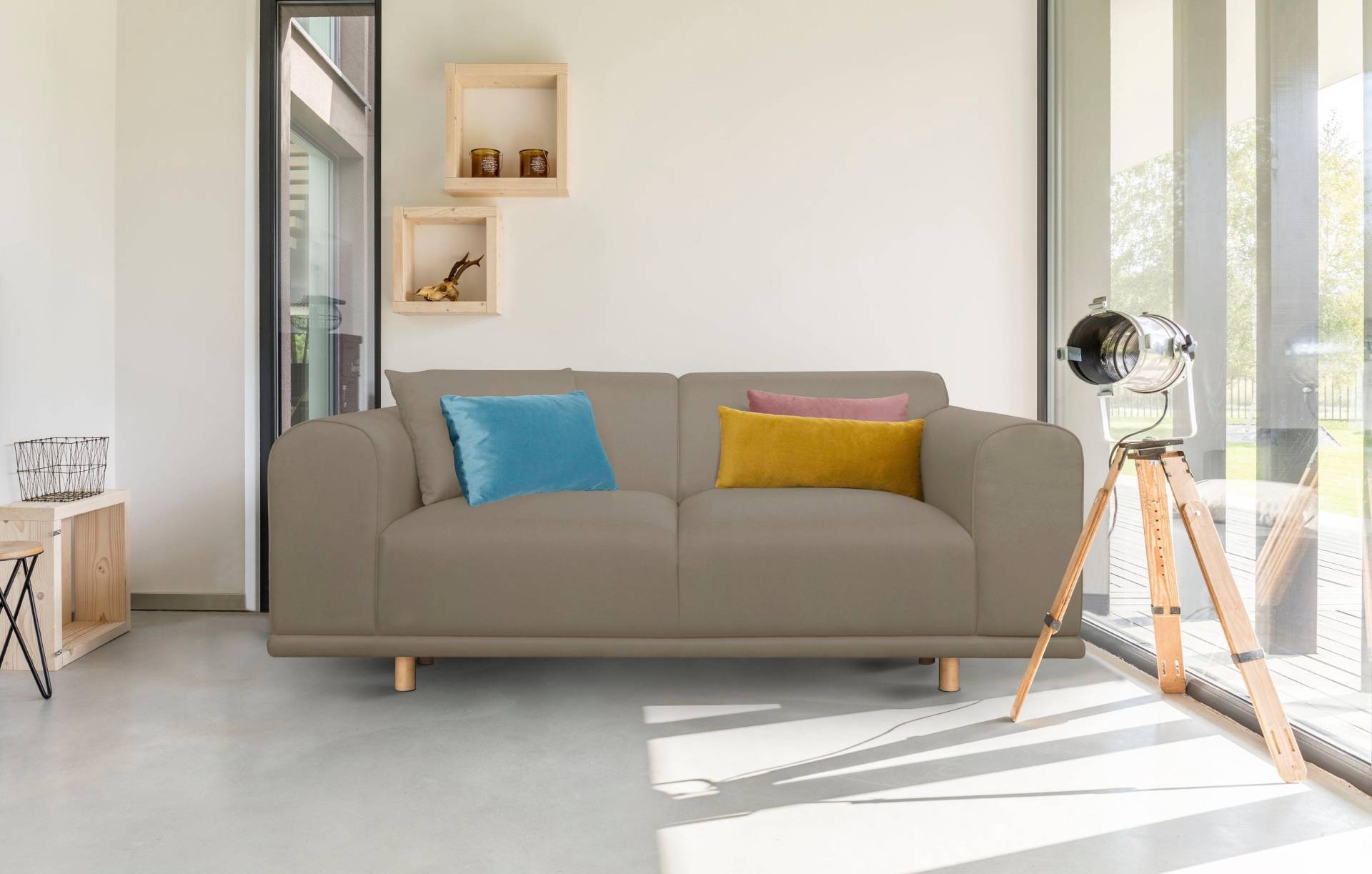 andas 2-Sitzer »Maroon«, in skandinavischem Design, mit losen Kissen andas 2-Sitzer »Maroon«, in skandinavischem Design, mit losen Kissen von andas