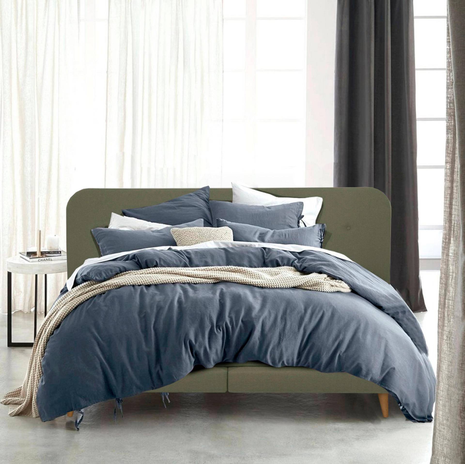 andas Boxspringbett »Premium«, Steppung mit Knopfheftung, inkl. Topper andas Boxspringbett »Premium«, Steppung mit Knopfheftung, inkl. Topper von andas