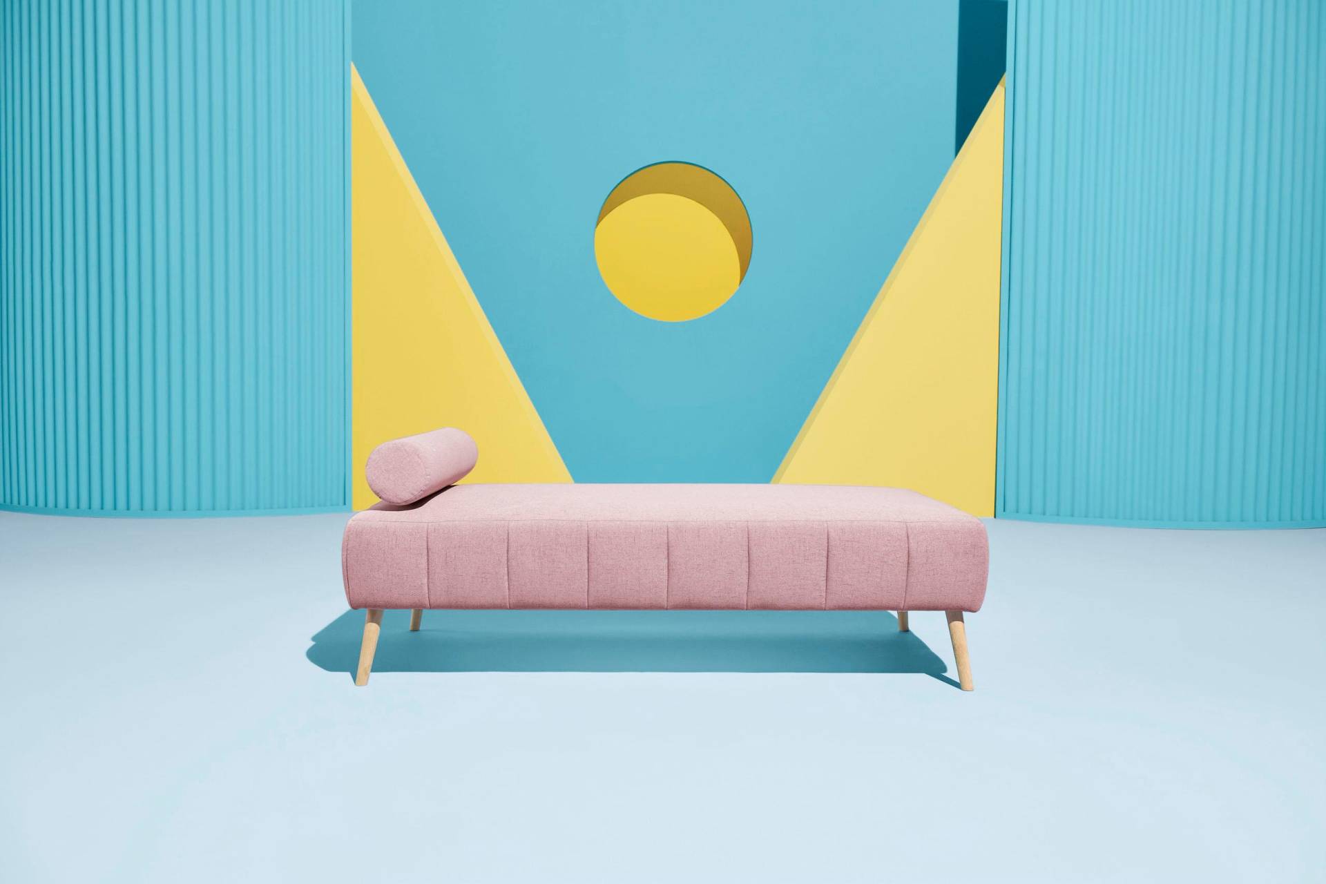 andas Daybett »Lucy«, mit losen Rollenkissen andas Daybett »Lucy«, mit losen Rollenkissen von andas