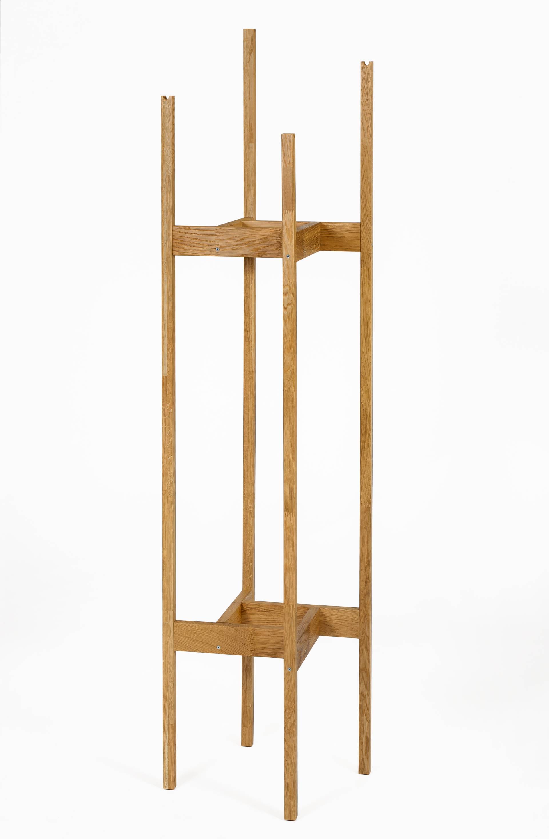 andas Garderobenständer, im skandinavian Design, aus keilverzinkter massiver Eiche andas Garderobenständer, im skandinavian Design, aus keilverzinkter massiver Eiche von andas