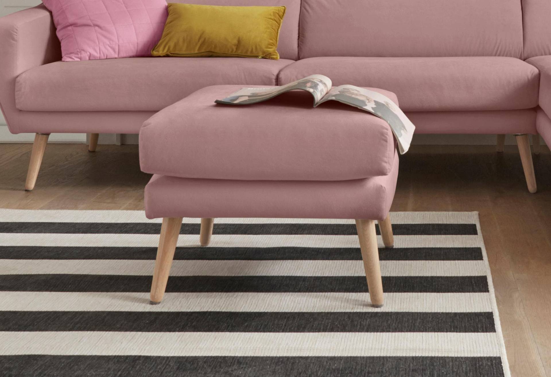 andas Hocker »Bille«, mit Eiche-Beinen, Design by Morten Georgsen andas Hocker »Bille«, mit Eiche-Beinen, Design by Morten Georgsen von andas