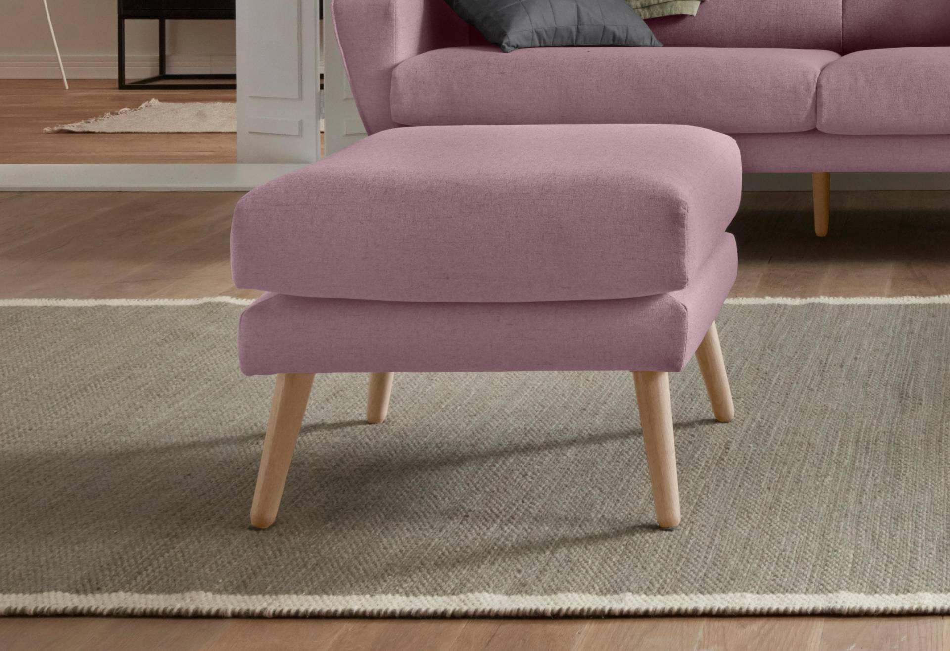andas Hocker »Bille«, mit Eiche-Beinen, Design by Morten Georgsen andas Hocker »Bille«, mit Eiche-Beinen, Design by Morten Georgsen von andas