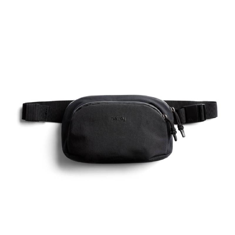 Venture Hip Pack 1.5L, Black von bellroy