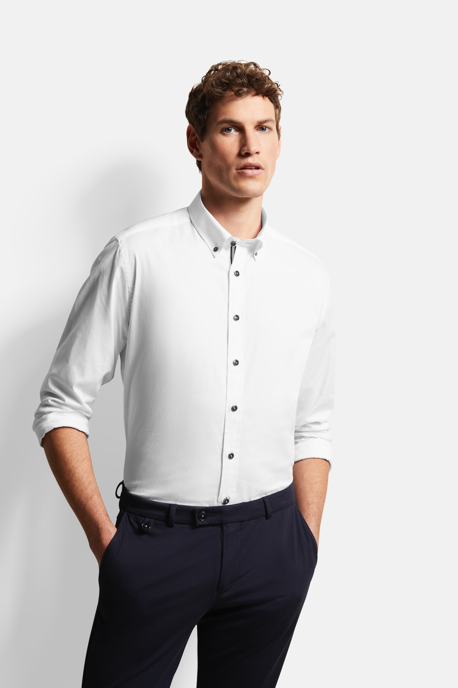 bugatti Langarmhemd »Modern Fit«, mit Button-Down-Kragen von bugatti