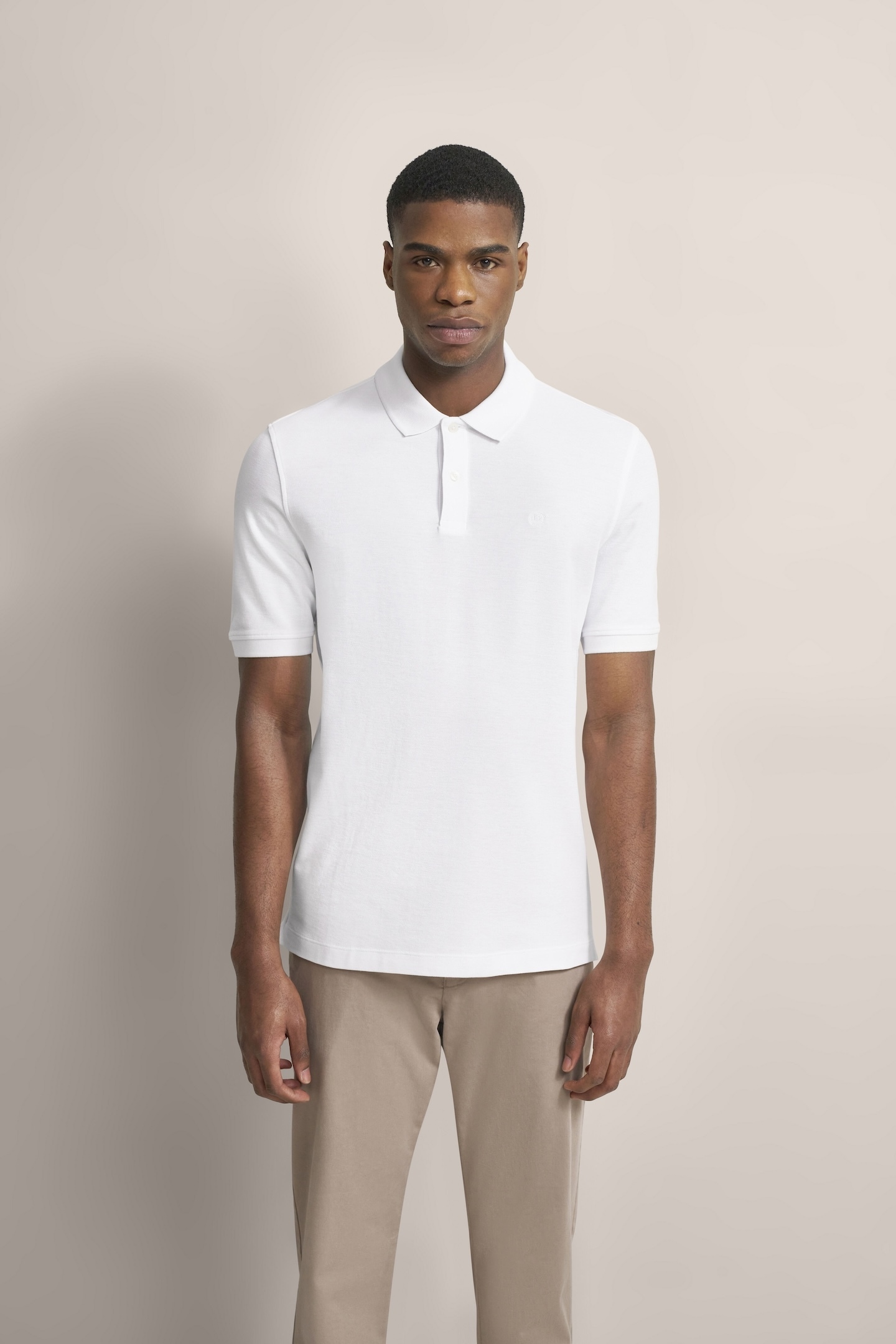 bugatti Poloshirt, mit körpernaher Passform bugatti Poloshirt, mit körpernaher Passform von bugatti