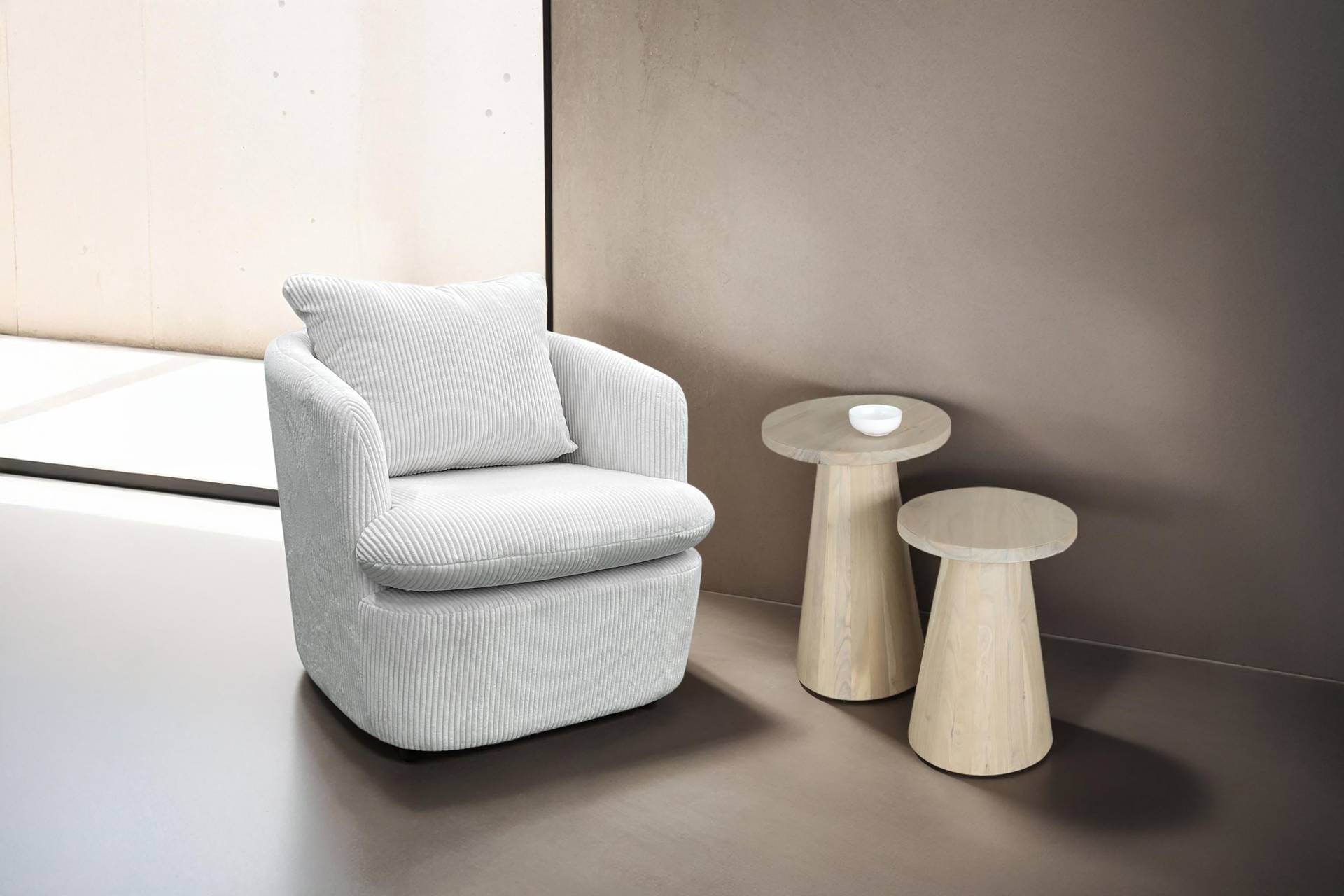 byLIVING Beistelltisch »Cone«, aus Massivholz in schwarz oder white wash, verschiedenen Grössen von byLIVING