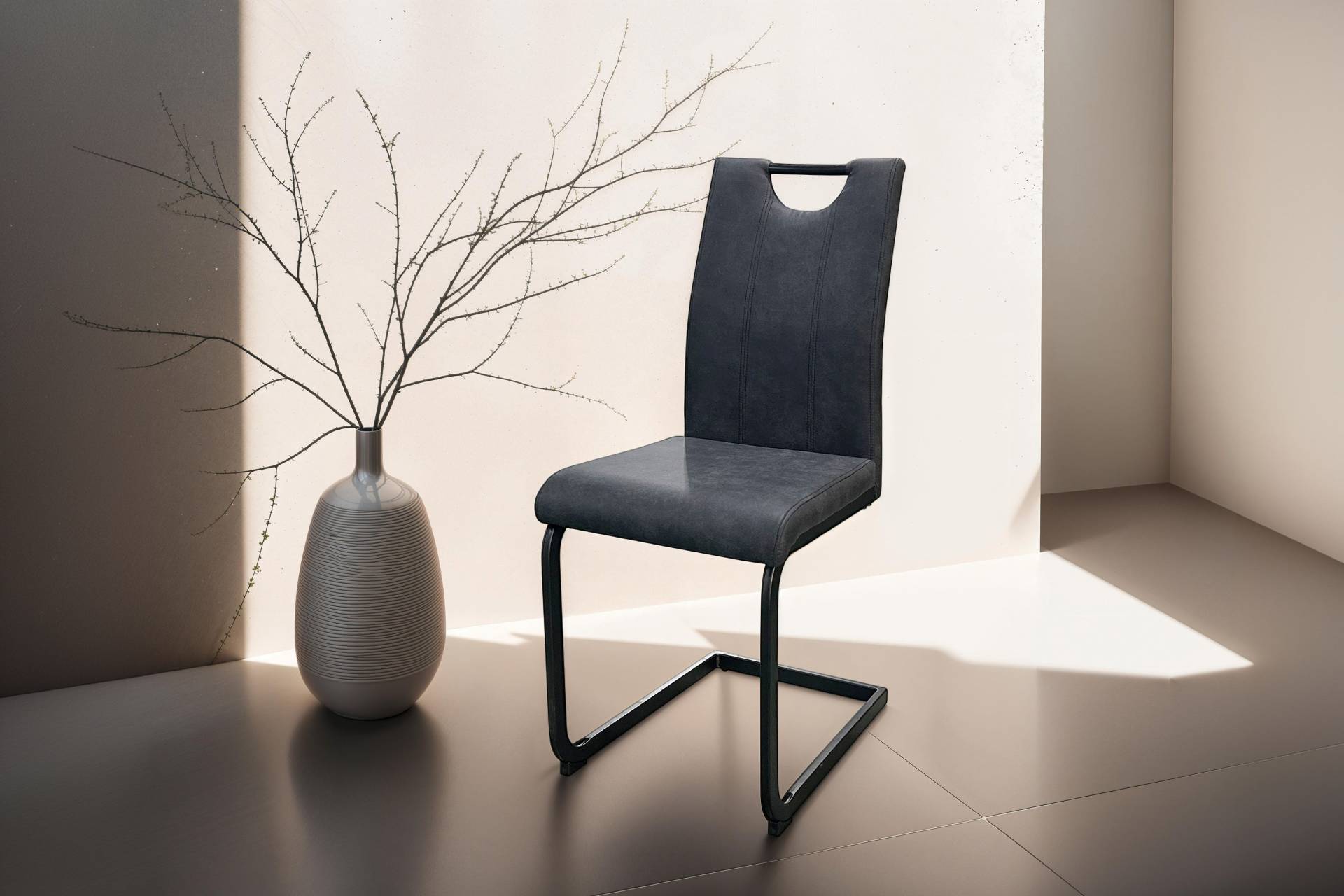 byLIVING Freischwinger »Banff (2er-Set)«, (Set), mit Griff, Gestell Metall schwarz, Küchenstuhl, diverse Bezüge von byLIVING