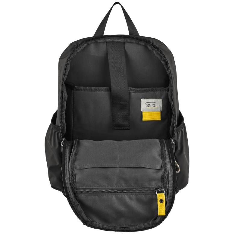camel active Rucksack »Terra«, aus recyceltem Nylon und voluminös aufgesetzten Taschen von camel active