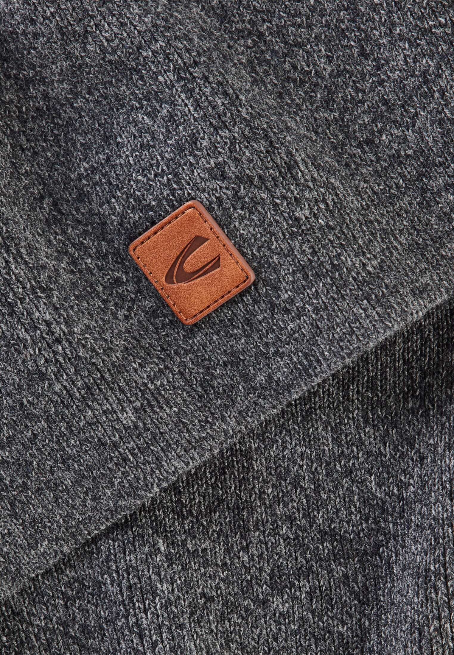 camel active Strickschal, meliert mit Logo-Badge camel active Strickschal, meliert mit Logo-Badge von camel active