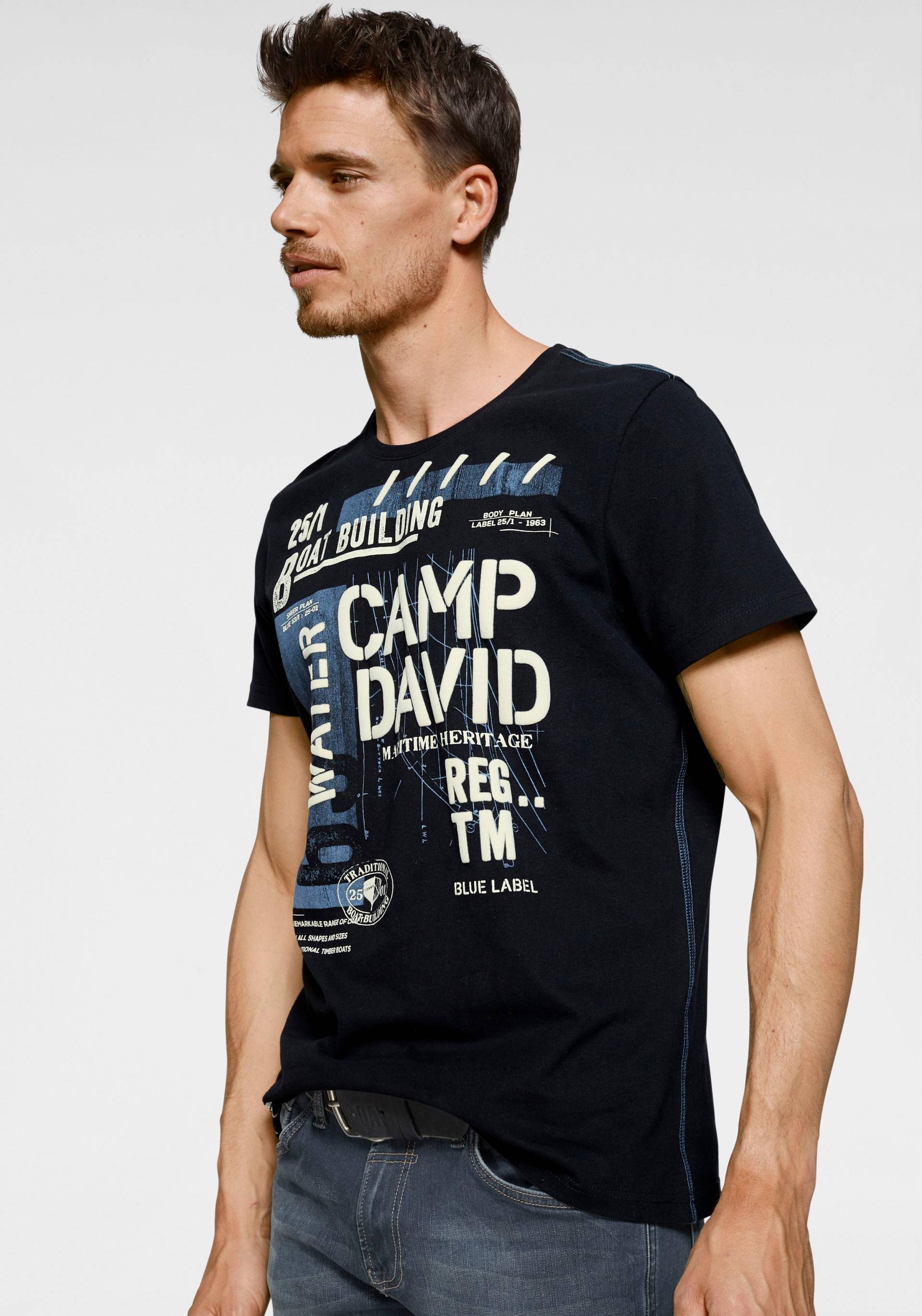 CAMP DAVID T-Shirt, mit markantem Frontdruck von camp david