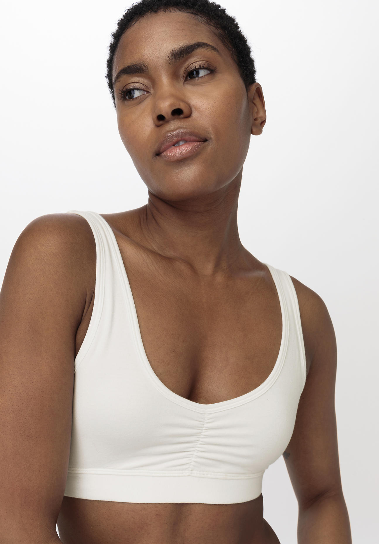 hessnatur Damen Bustier PURE BALANCE aus Bio-Baumwolle und Tencel™ Modal - weiß Grösse38 von hessnatur