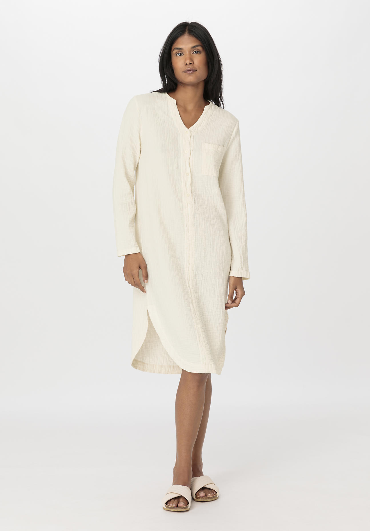 hessnatur Damen Musselin Nachthemd Relaxed PURE COMFORT aus Bio Baumwolle - naturfarben Grösse48 von hessnatur