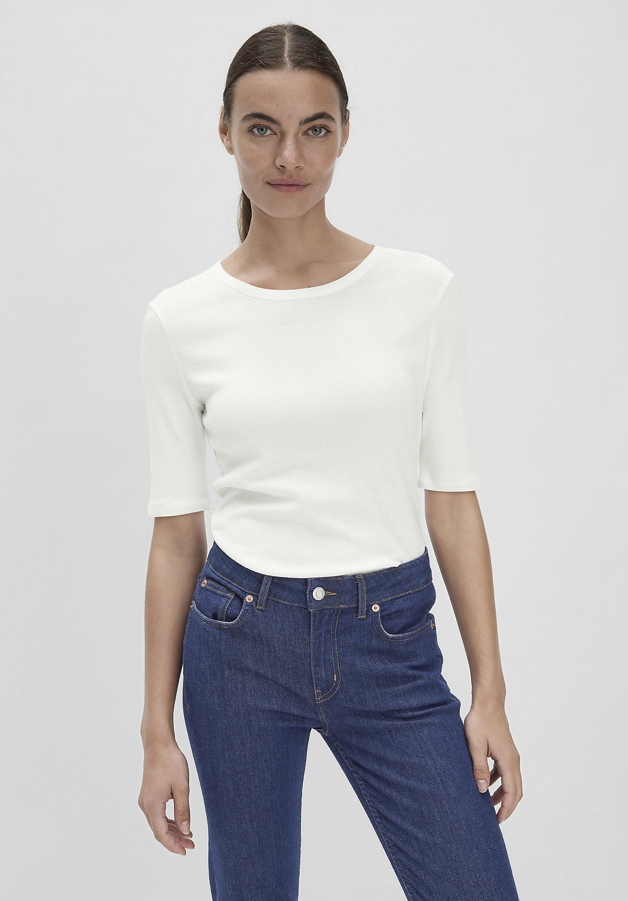 hessnatur Damen Softrib Shirt Fitted aus Bio-Baumwolle und TENCEL™ Modal - weiß Grösse46 von hessnatur